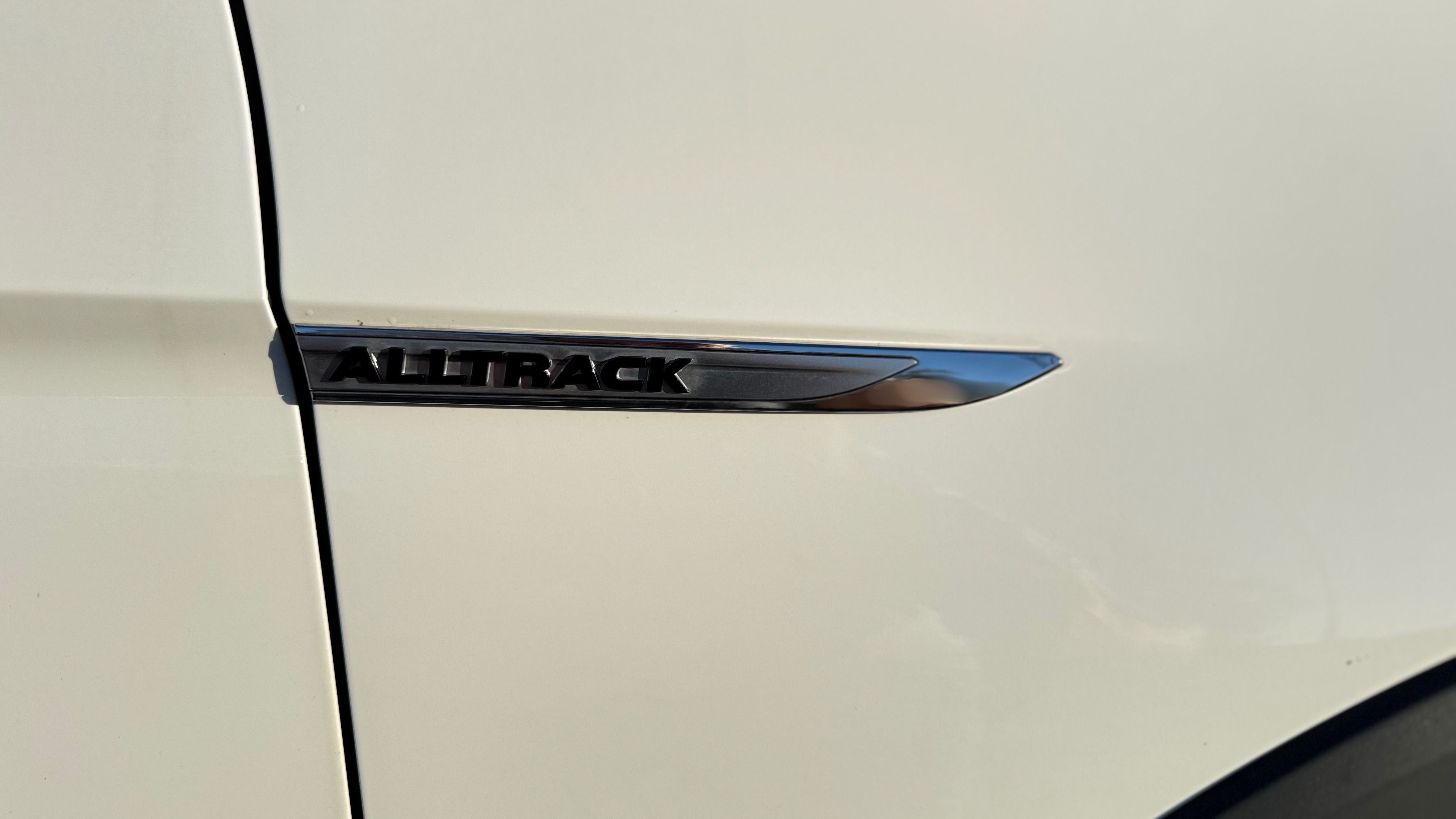 Volkswagen Passat, VW Passat 2.0 TDI Alltrack, - fotka 6