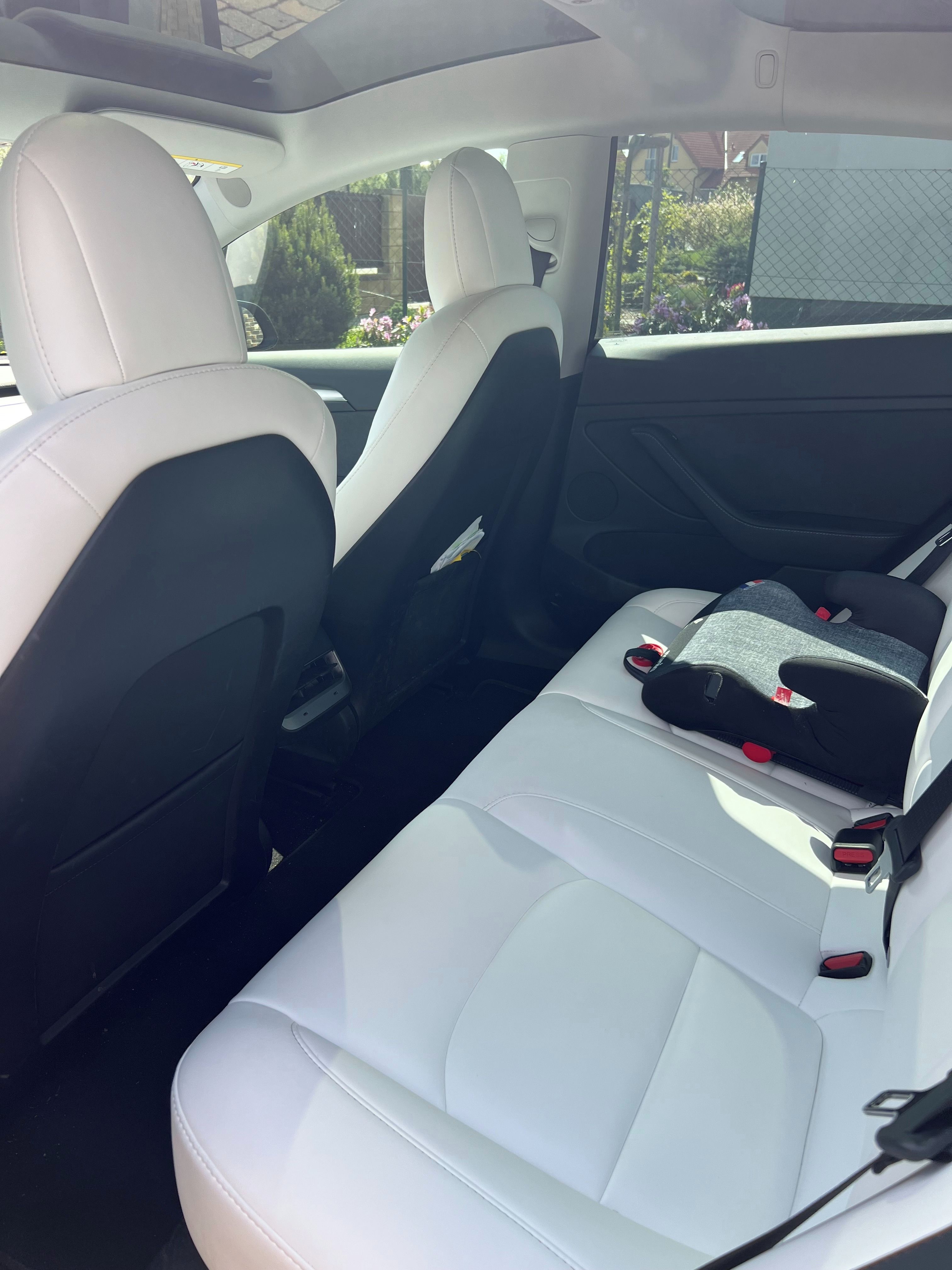 Tesla Model 3, Performance - fotka 4