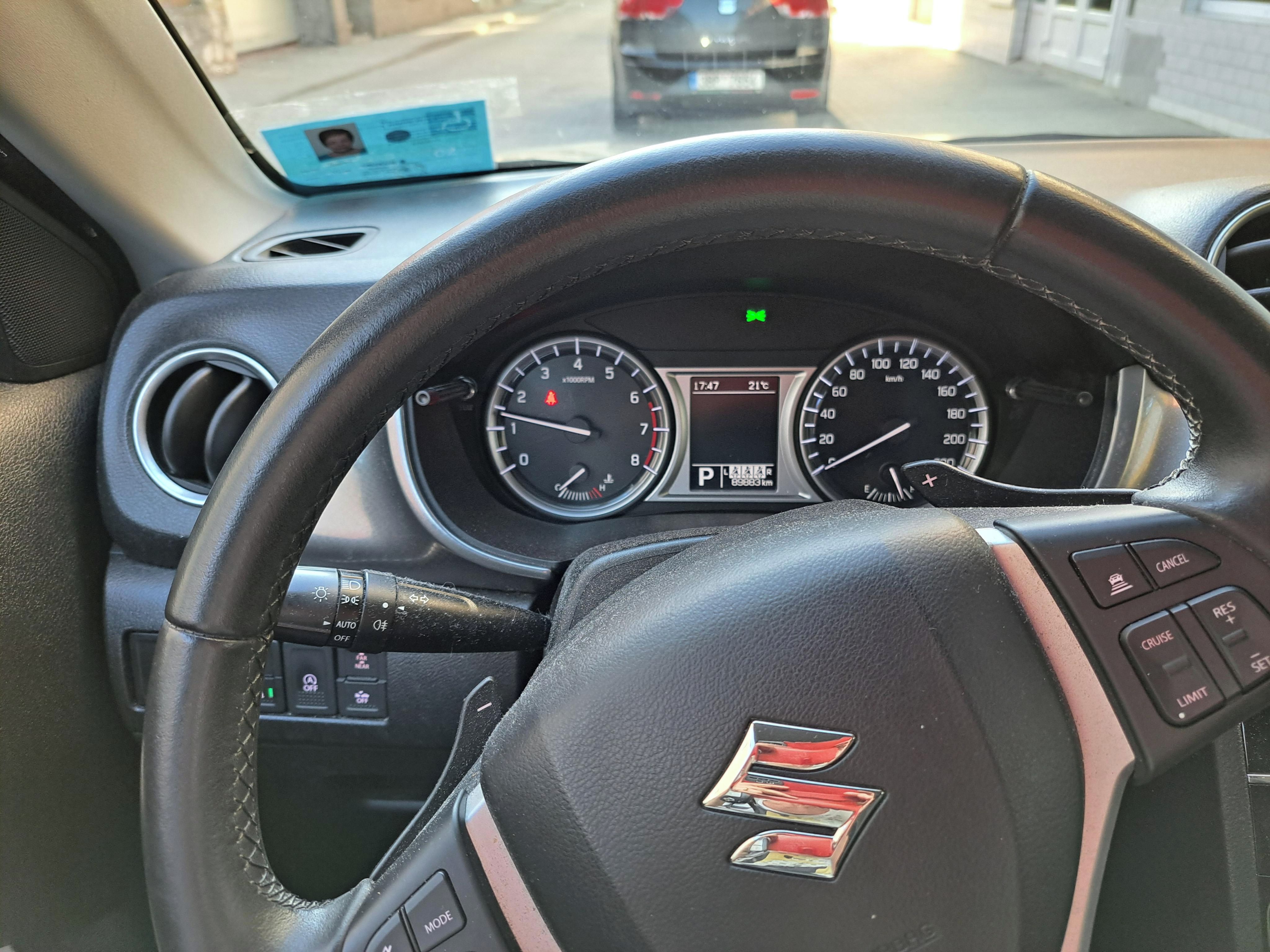 Suzuki Vitara, Suzuki Vitara 1.6i ELEGANCE - fotka 4