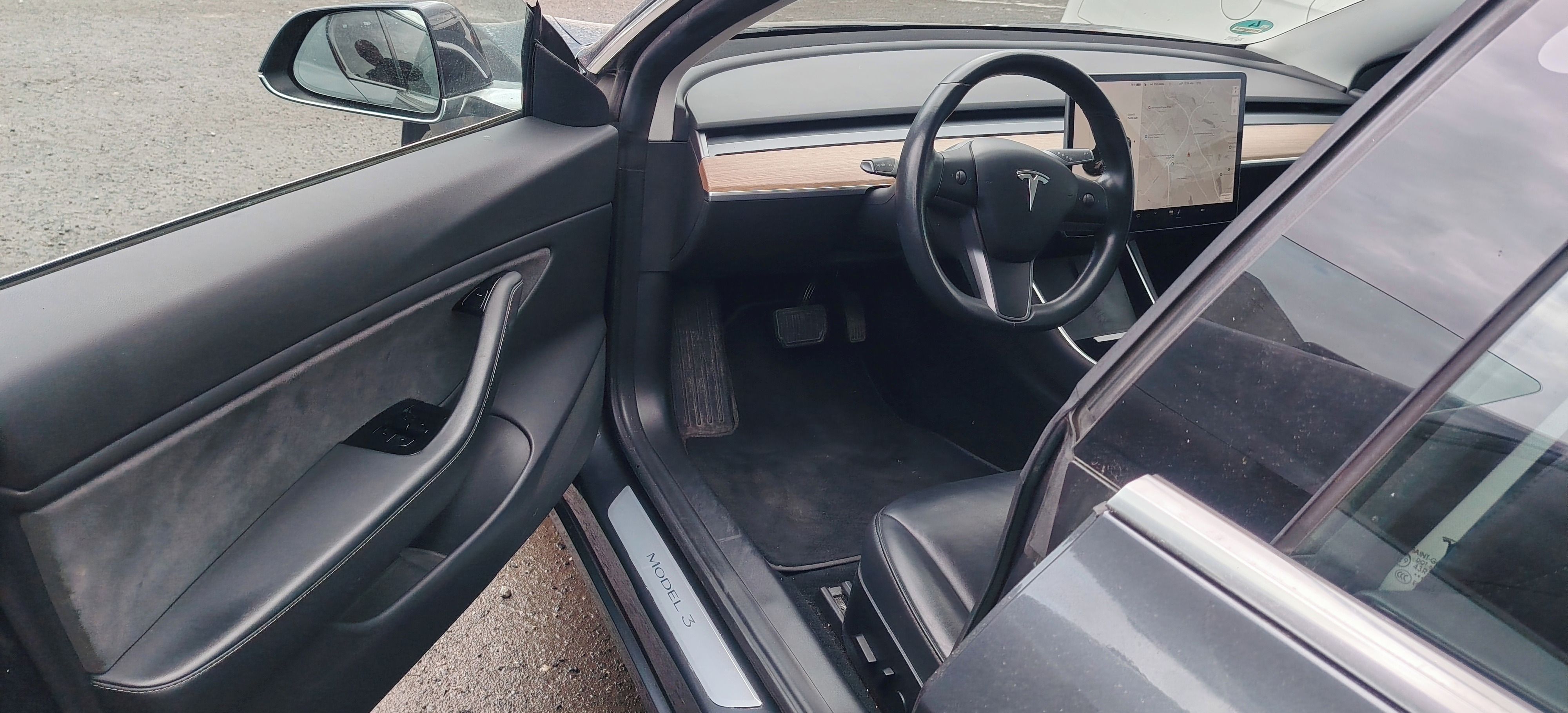 Tesla Model 3, Long Range AWD 75kwh - fotka 4