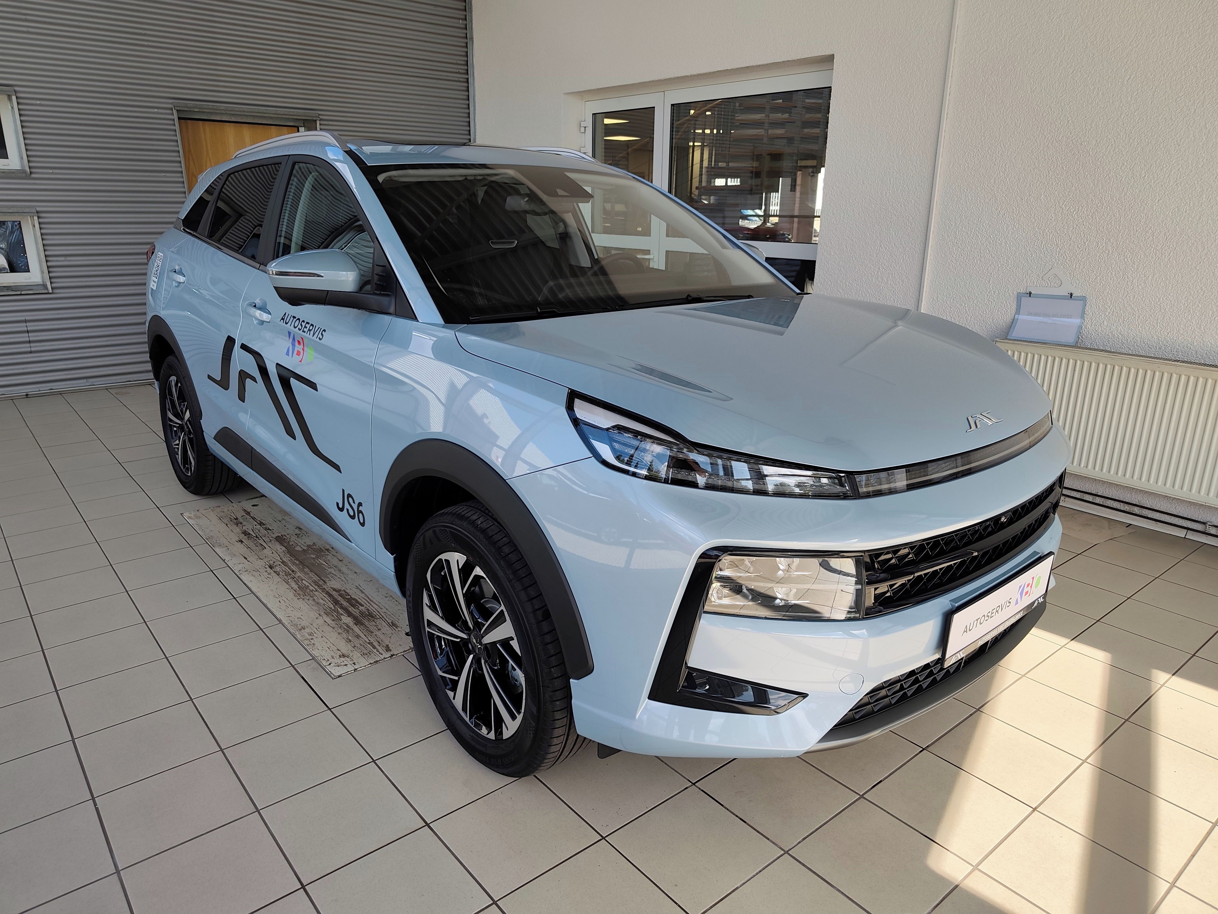 JAC JS6, 1,5T 128kW AT - fotka 5