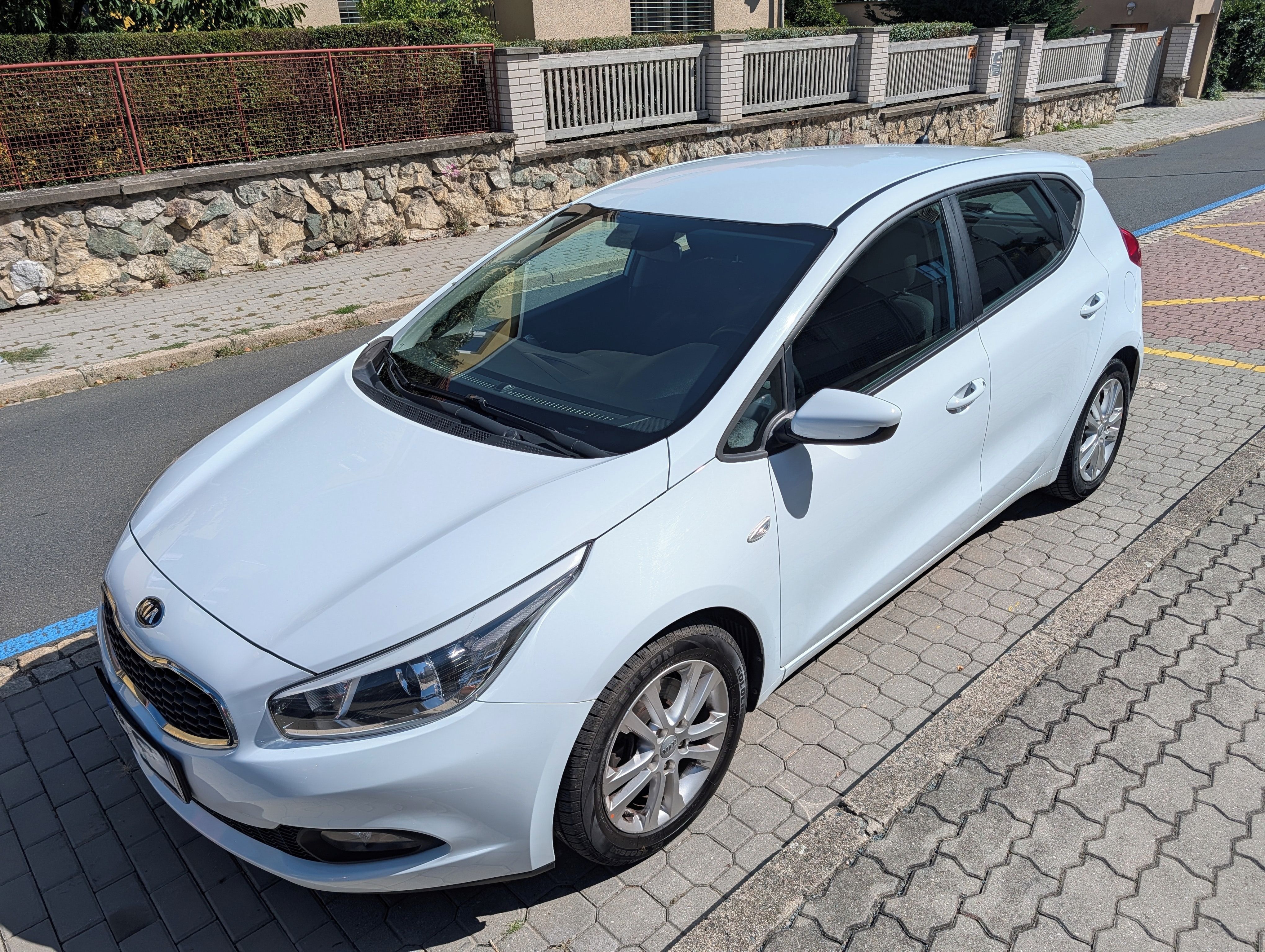 Kia Cee´d, KIA Cee´d 1.6 GDi (99kw)