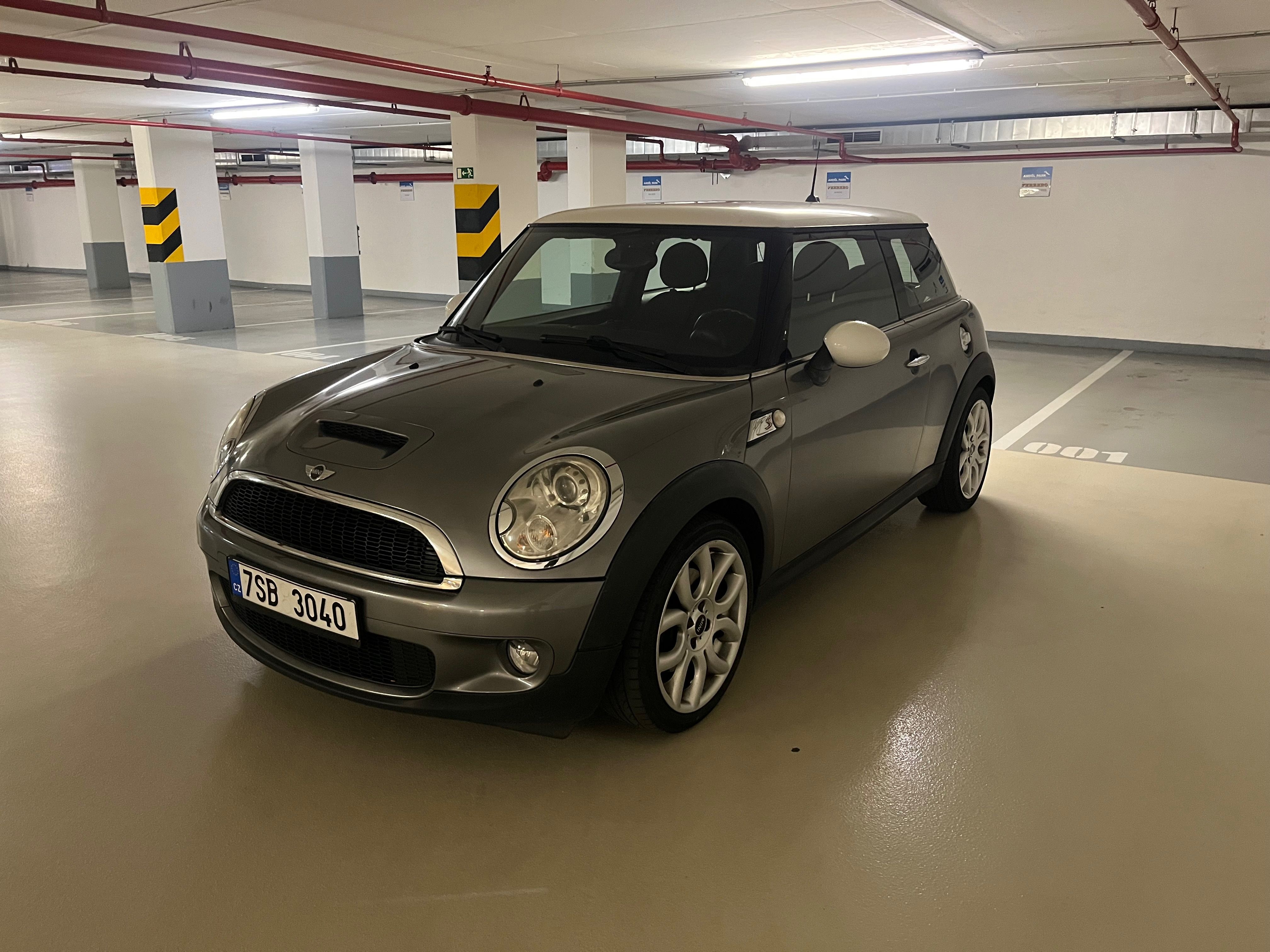 Mini Cooper S - fotka 2