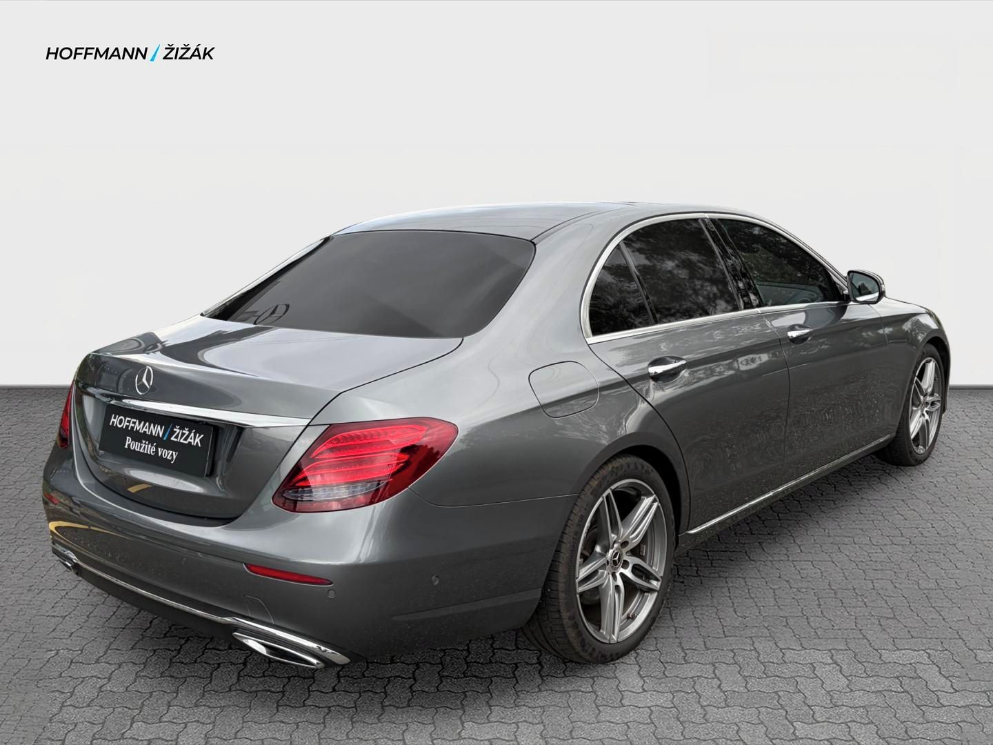 Mercedes-Benz Třídy E, 350 d AVANTGARDE 4MATIC - fotka 5