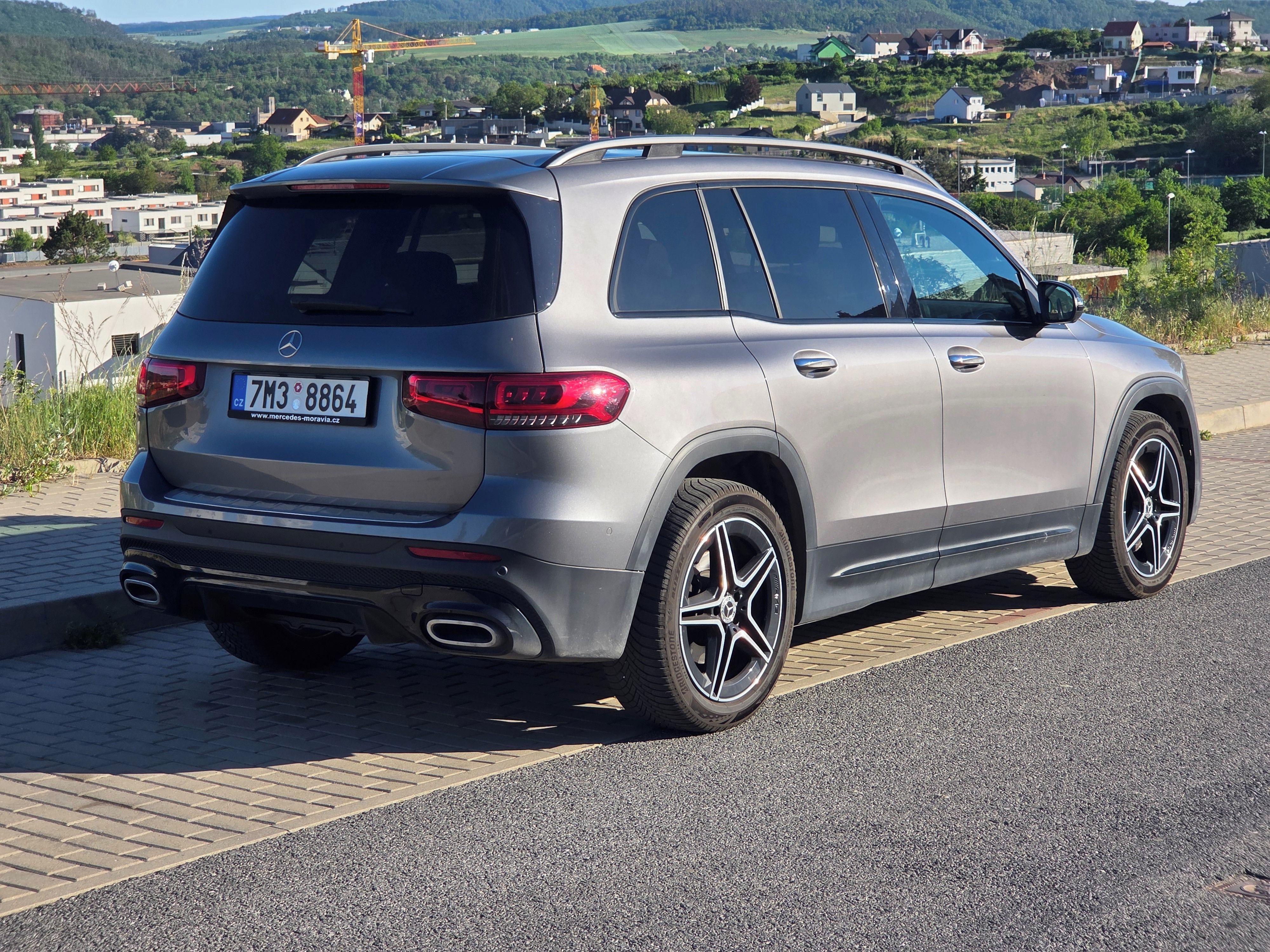 Mercedes-Benz GLB, AMG Line, Panorama, 360° - fotka 4