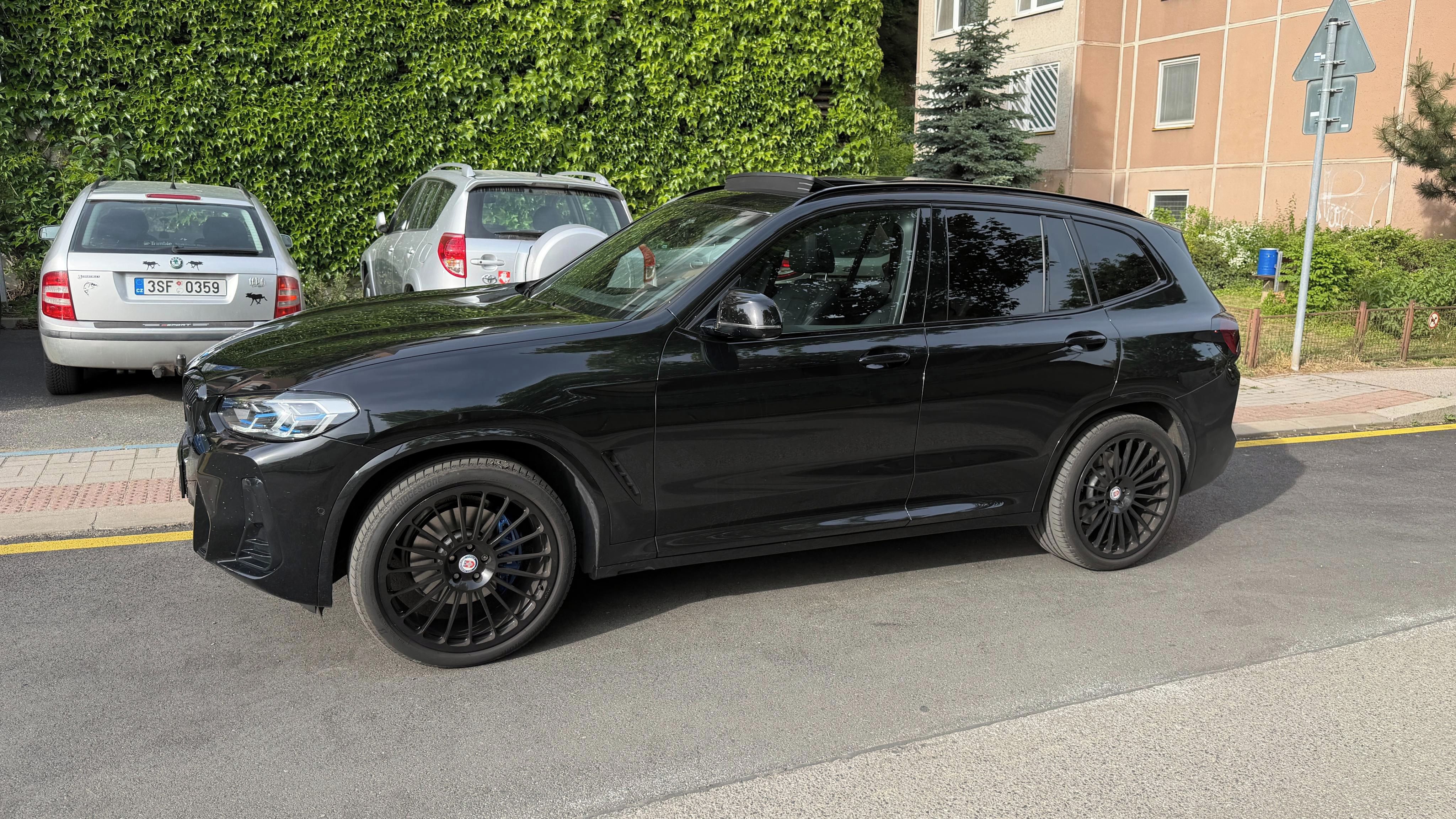 BMW X3 - fotka 4