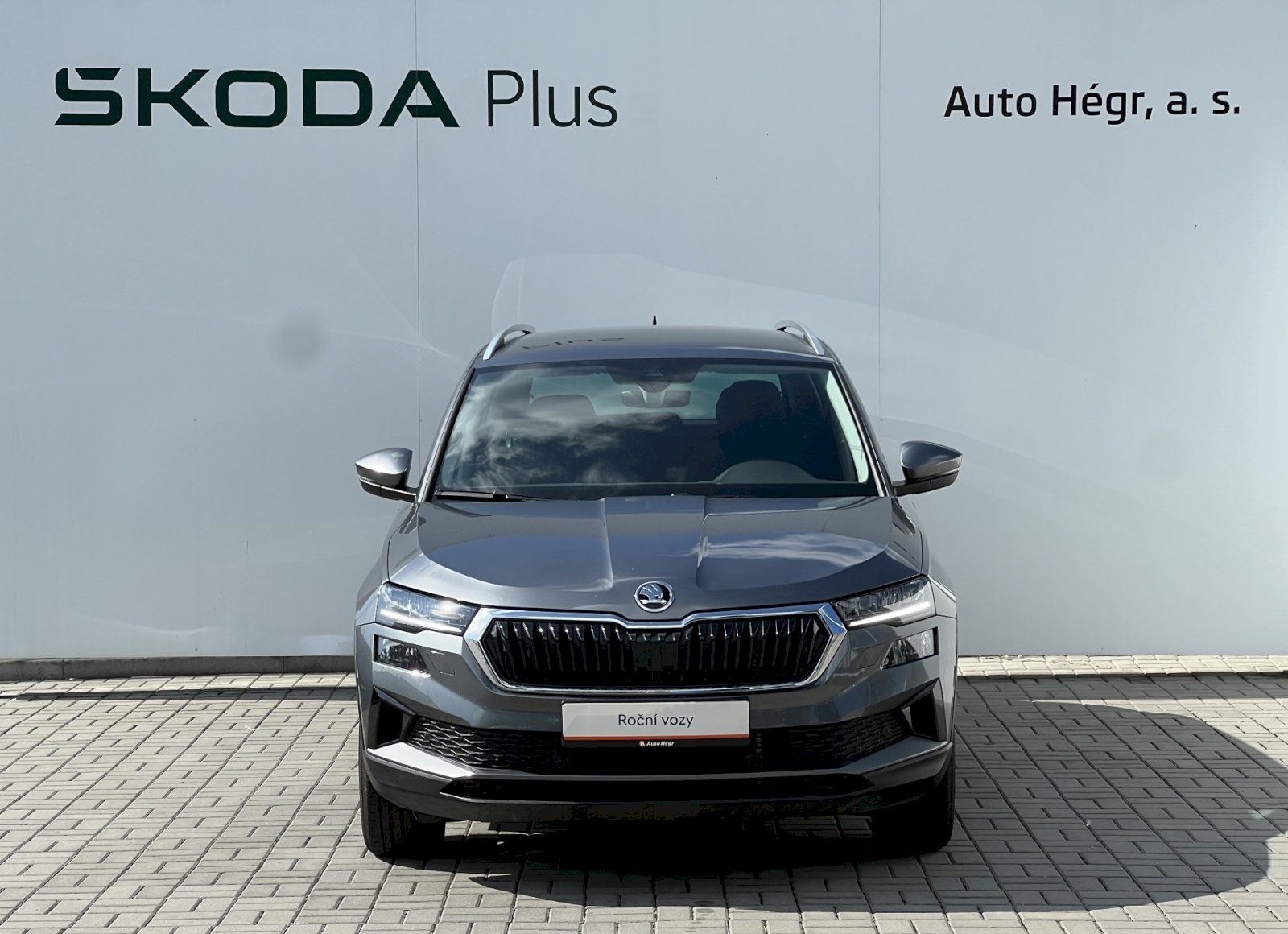 Škoda Karoq, 1.5 TSI 110 kW Top Selection D - fotka 4