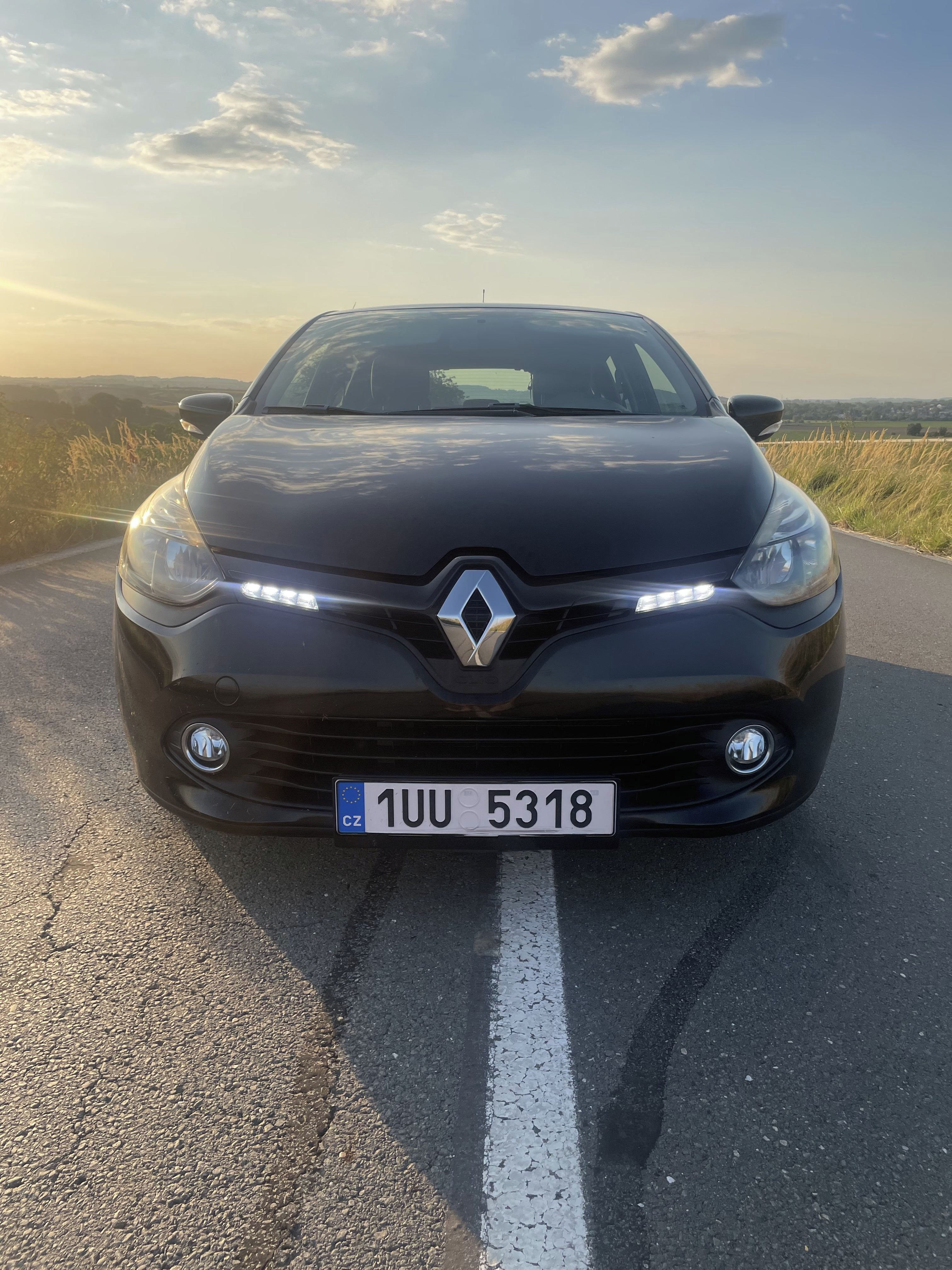 Renault Clio, Renault Clio, r.v.2015,1.2 16V - fotka 3