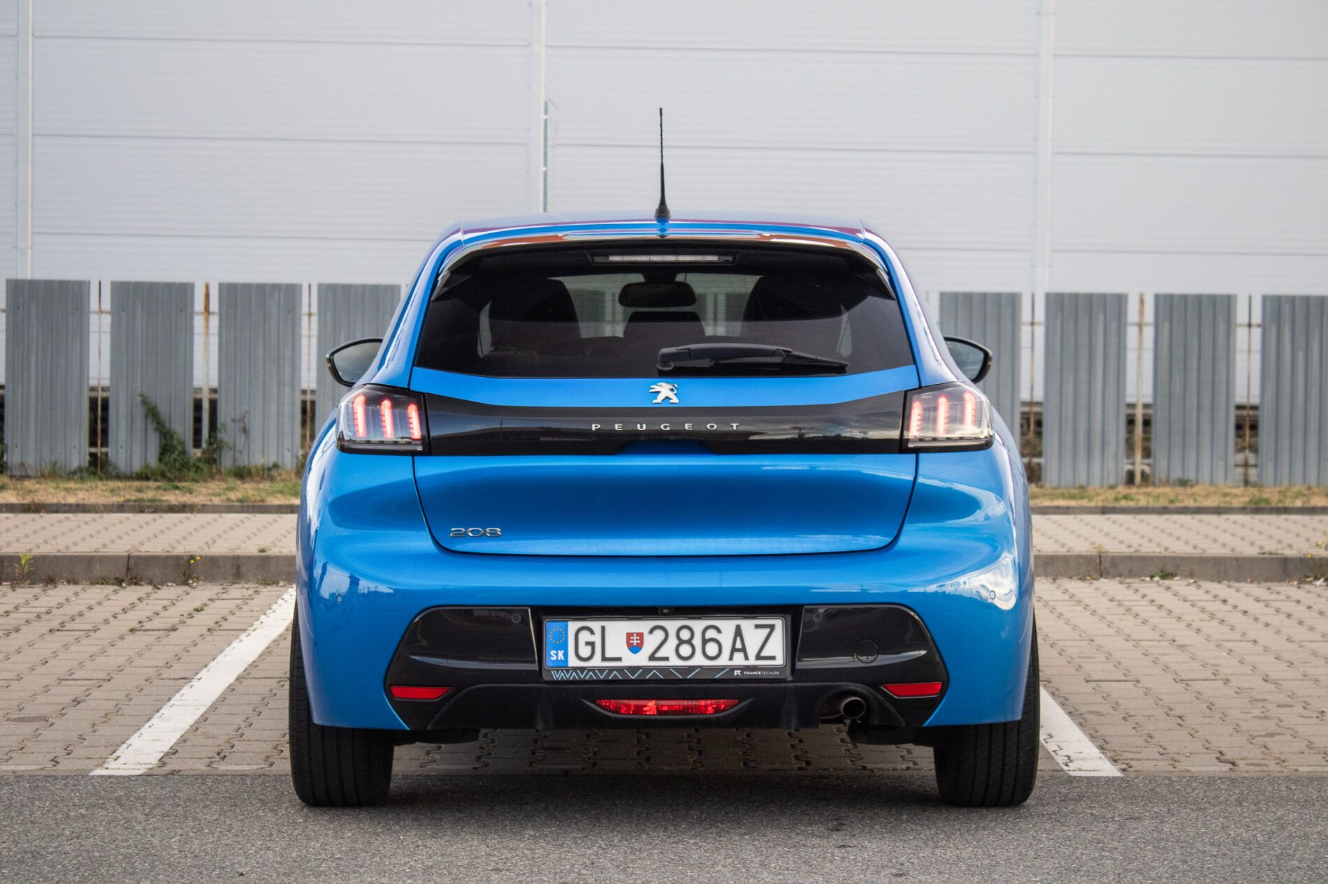 Peugeot 208 - fotka 6