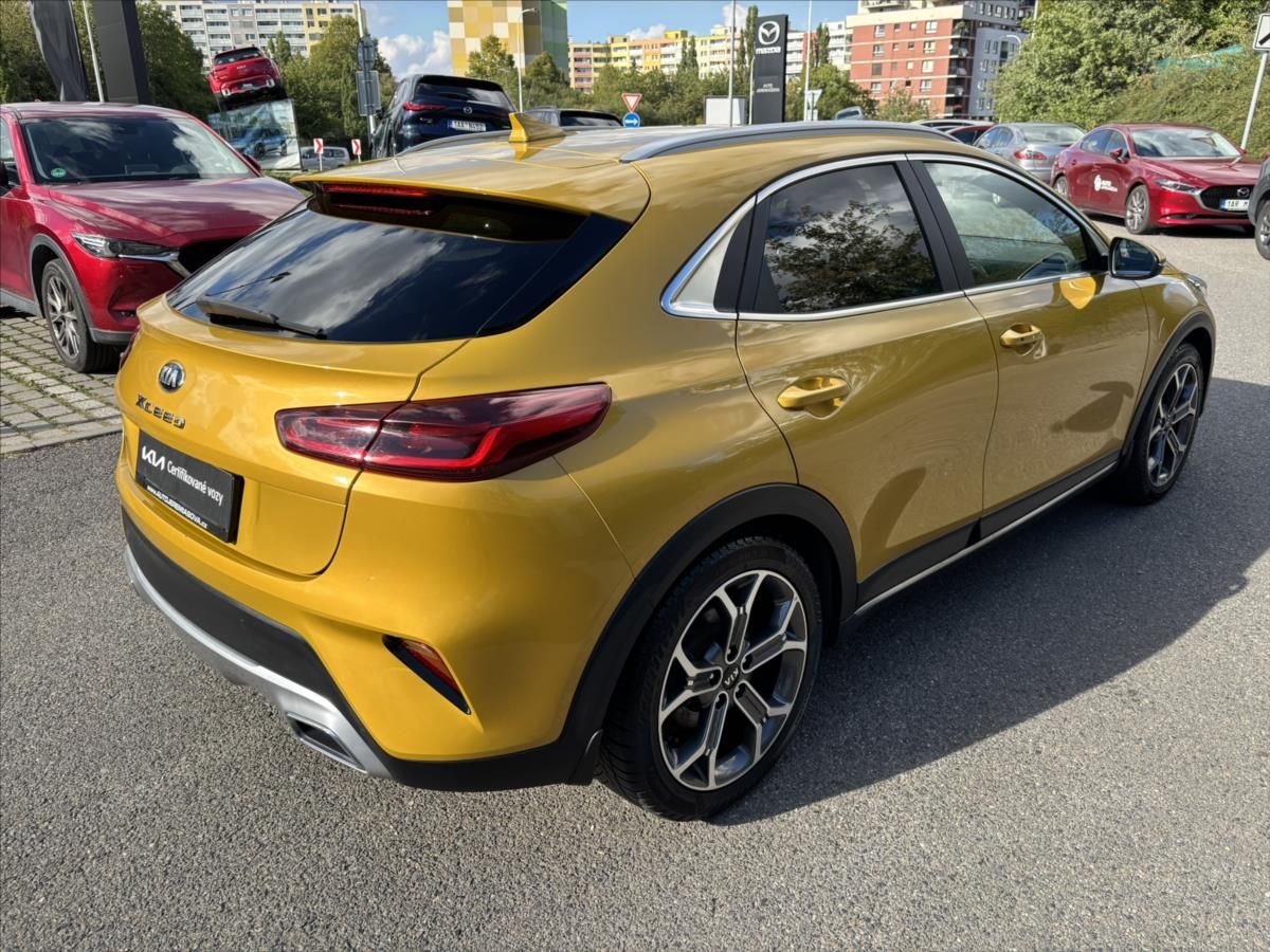 Kia XCee´d, 1,5 TGDi Spring Edition ZÁRUKA - fotka 5