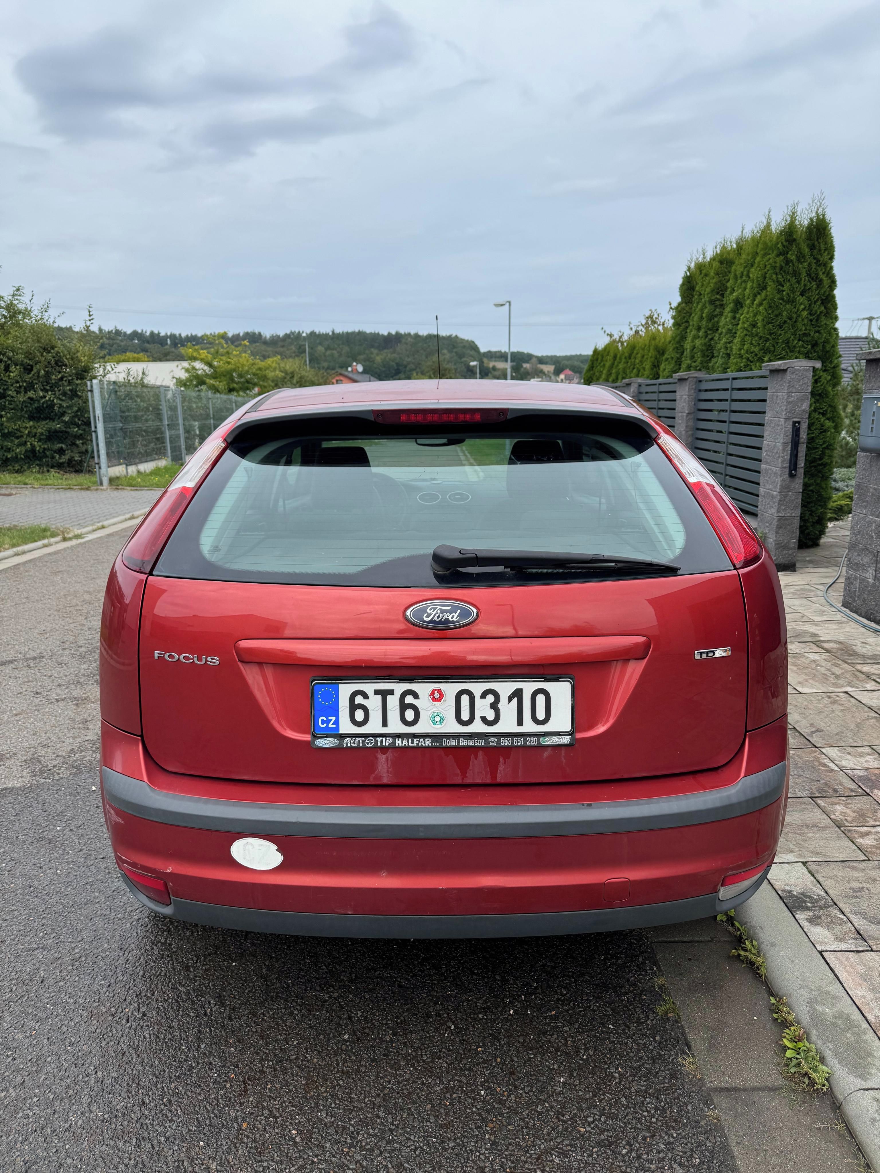 Ford Focus, 1,6 TDI Ghia - fotka 5