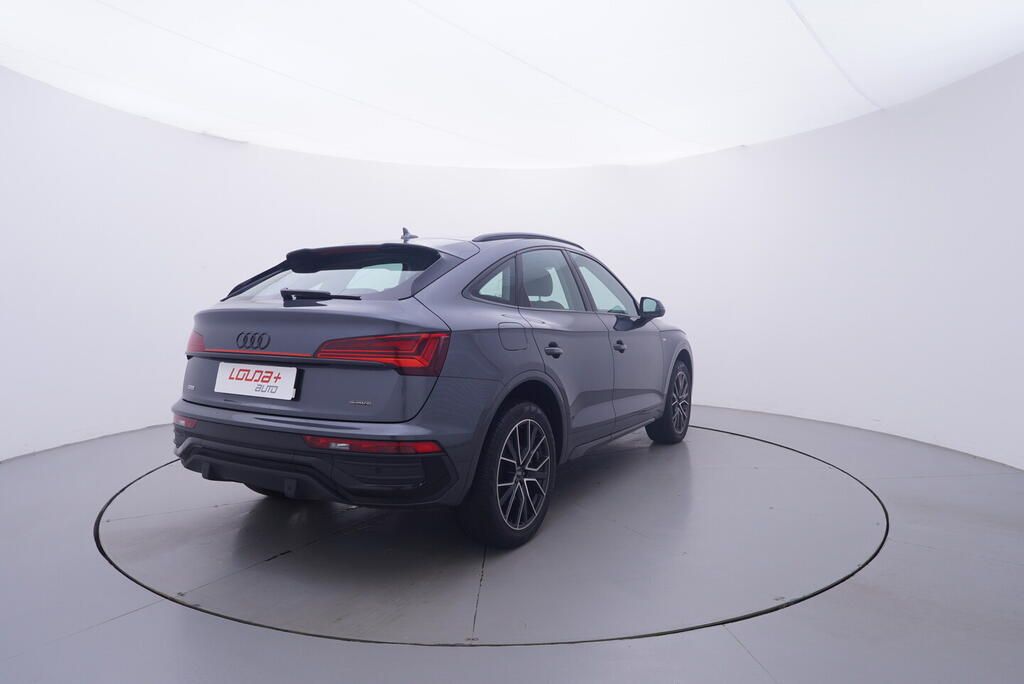 Audi Q5, SportEdition 2.0 TDI 150 kW - fotka 5
