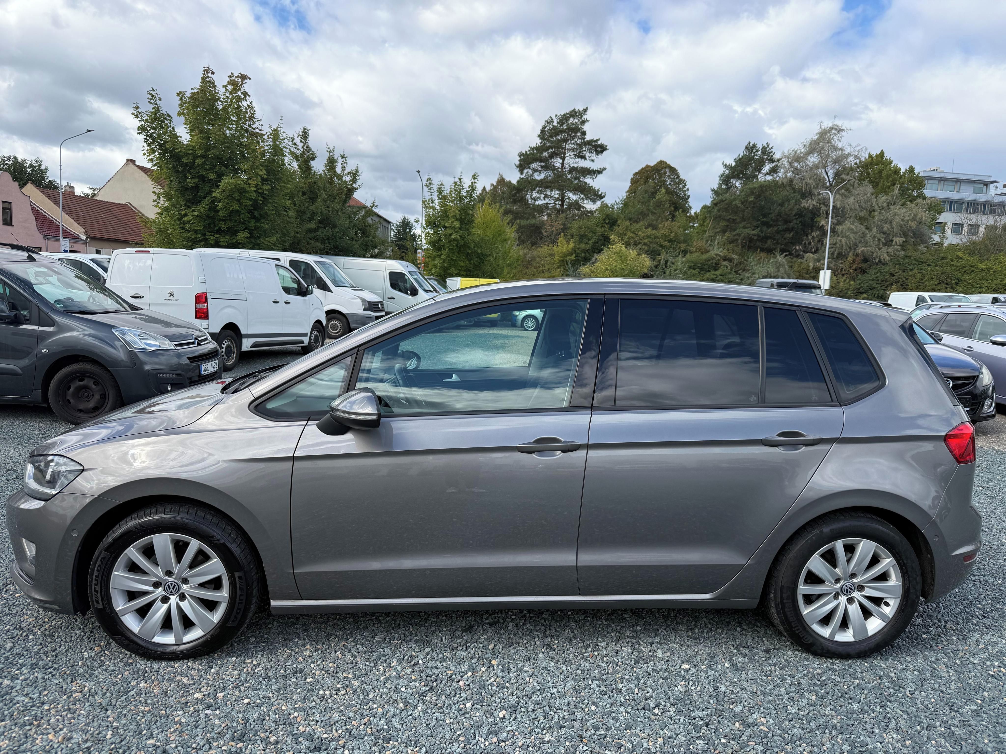 Volkswagen Golf Sportsvan, 1.2 TSi 81Kw Comfortline - fotka 2