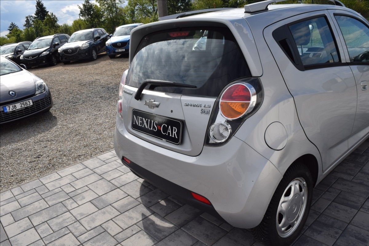 Chevrolet Spark, 1,0 1.0I 50KW PO SERVISE - fotka 6