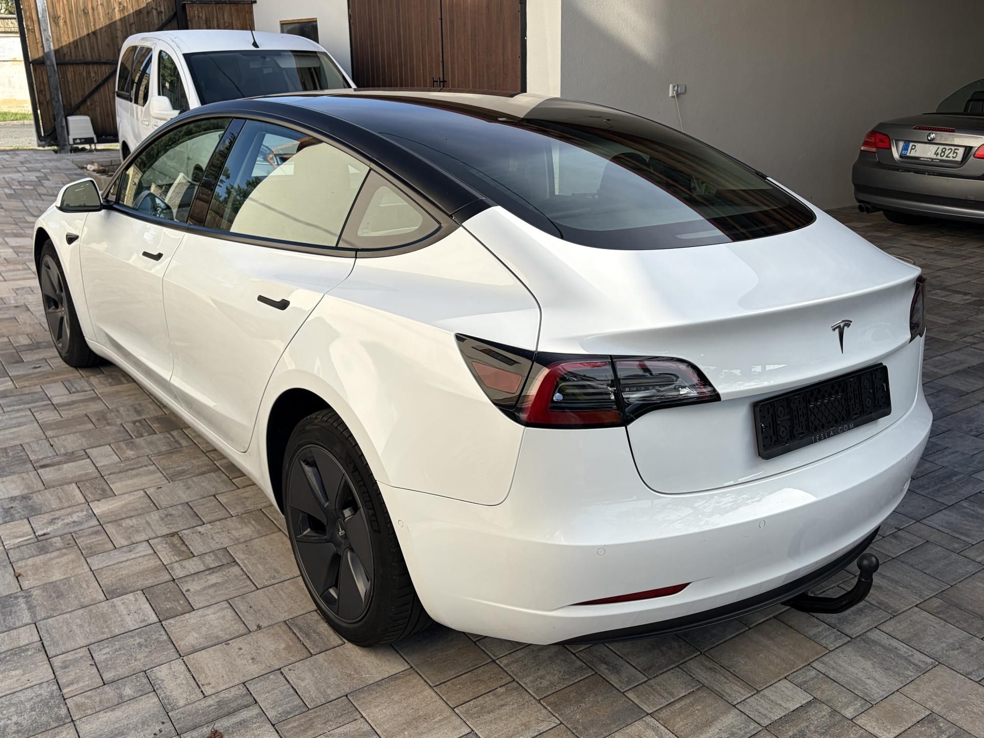 Tesla Model 3, SR+ 60, LFP, tazne, SOH:91% - fotka 2