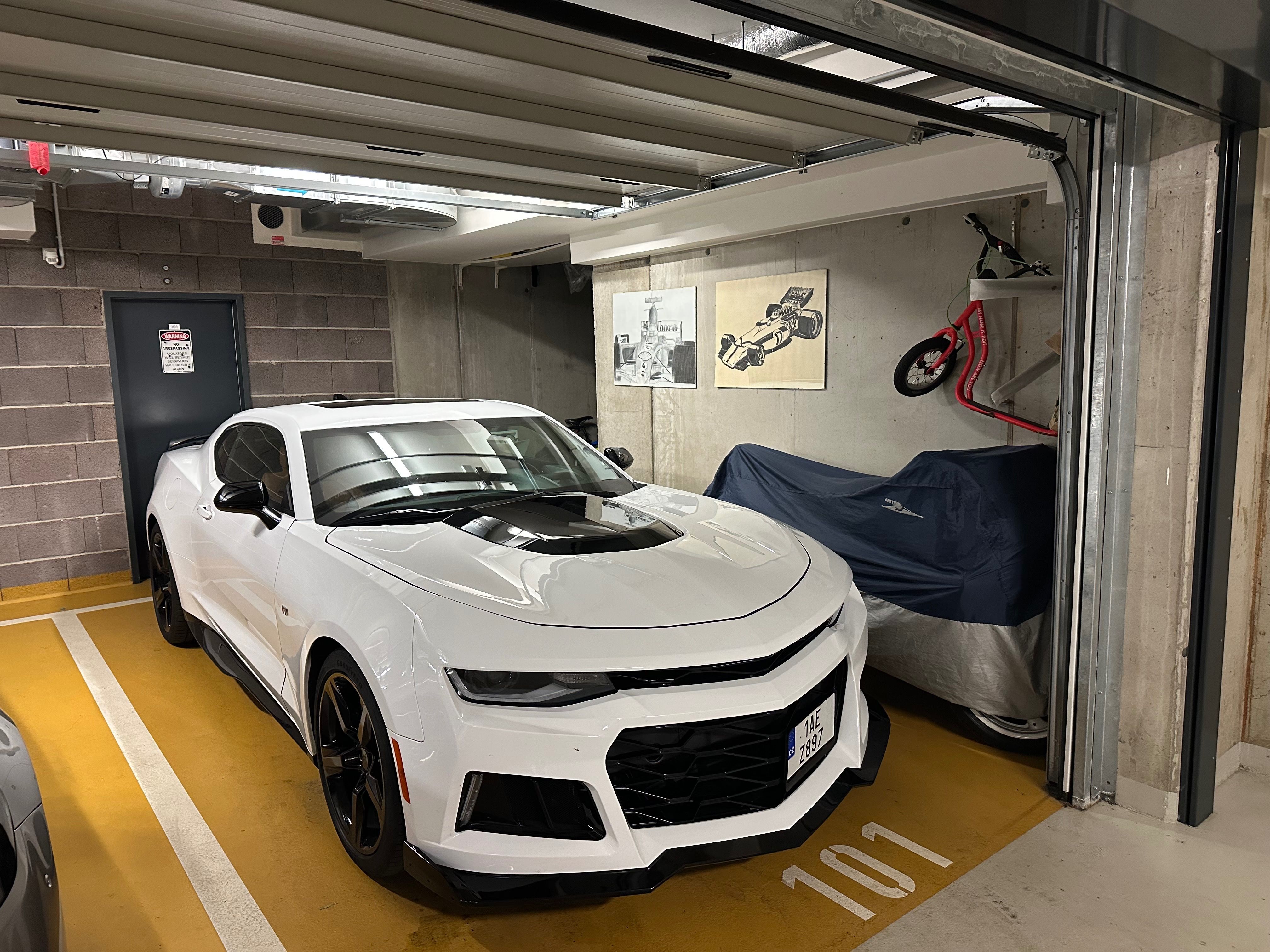 Chevrolet Camaro, Chevrolet Camaro 2SS 6.2 V8 |