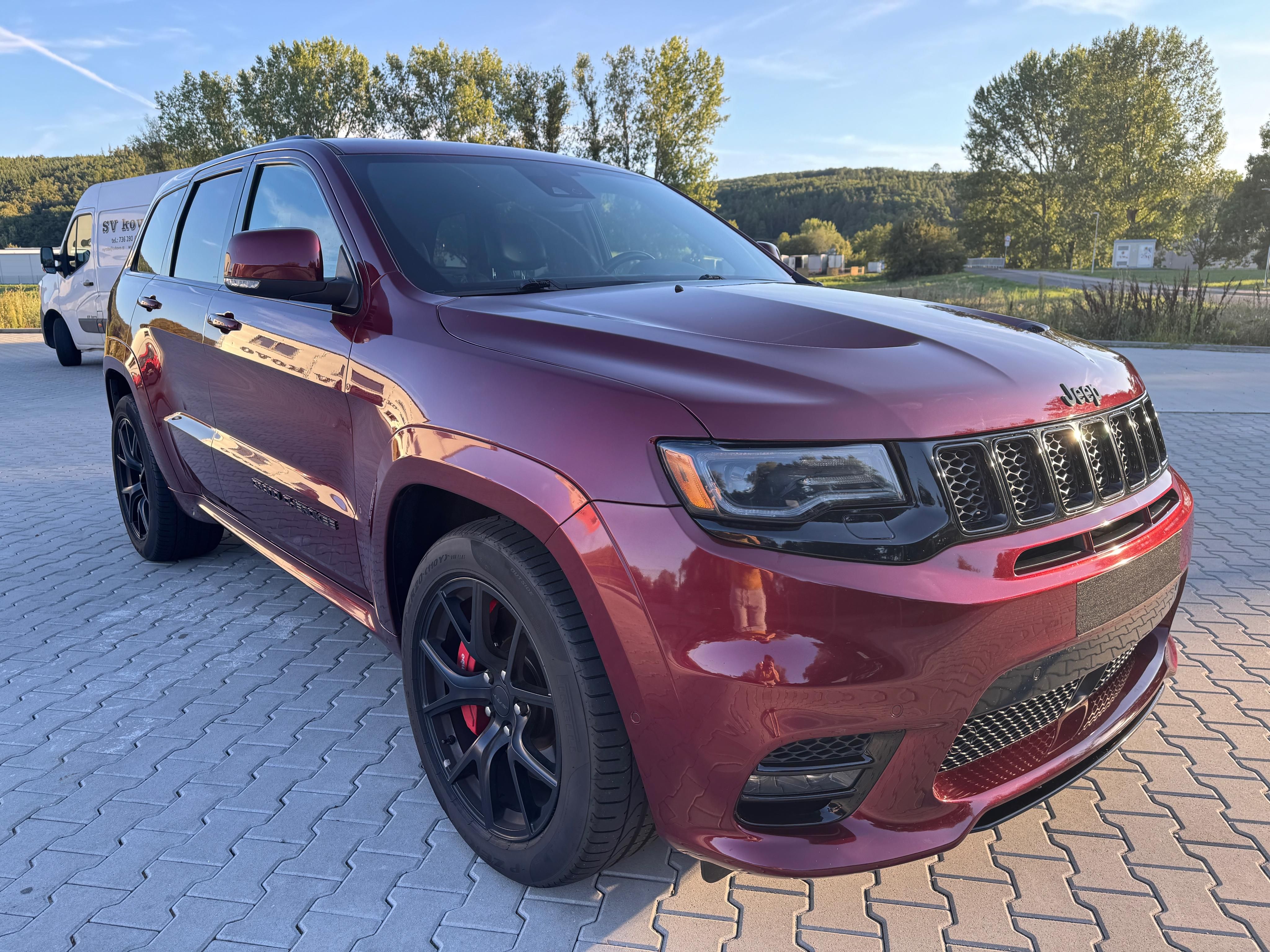 Jeep Grand Cherokee, Jeep grand cherokee srt 6,4 - fotka 4