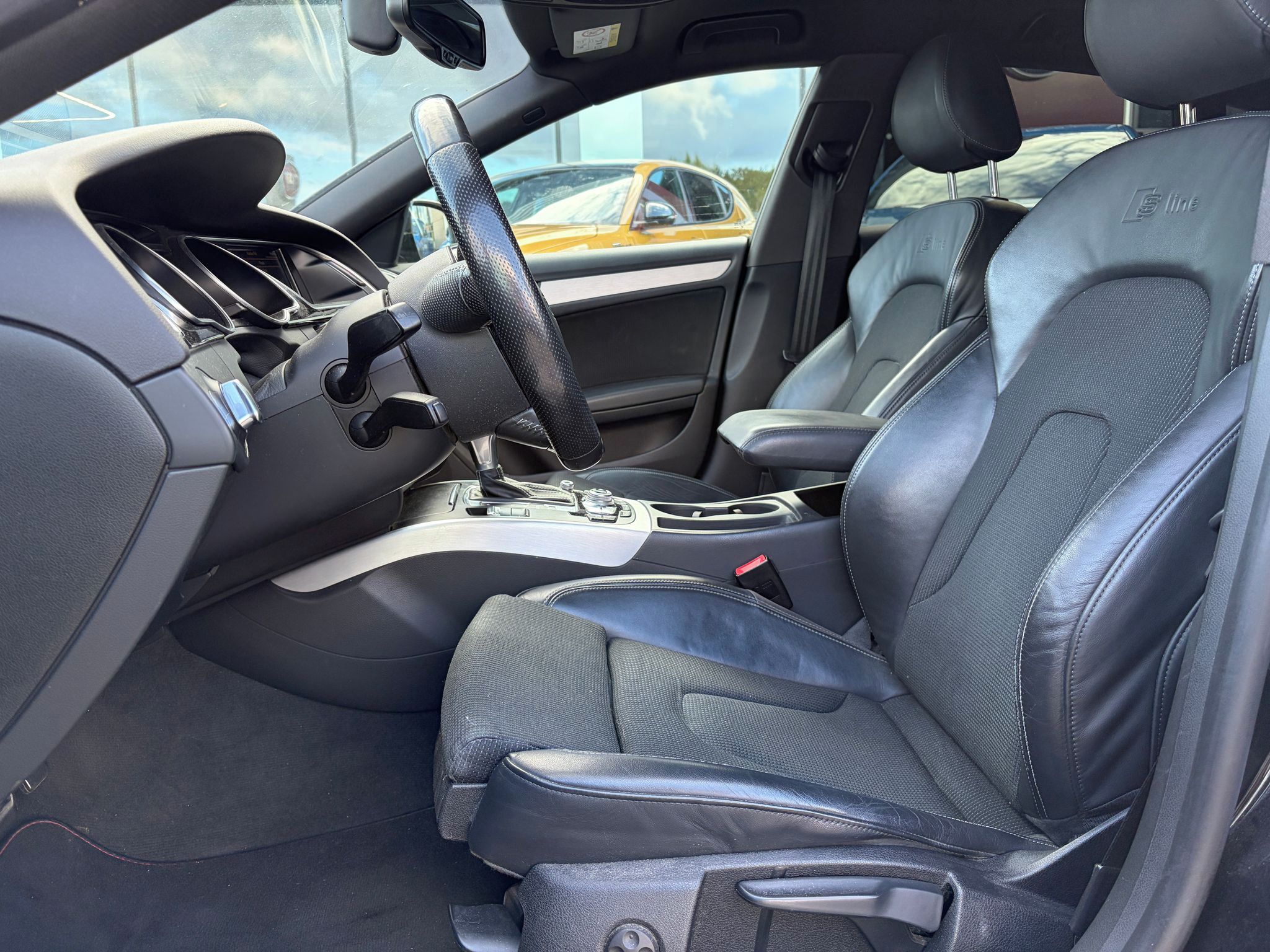 Audi A5, 2.0 TDi 140kW AT Sportback S-L - fotka 6