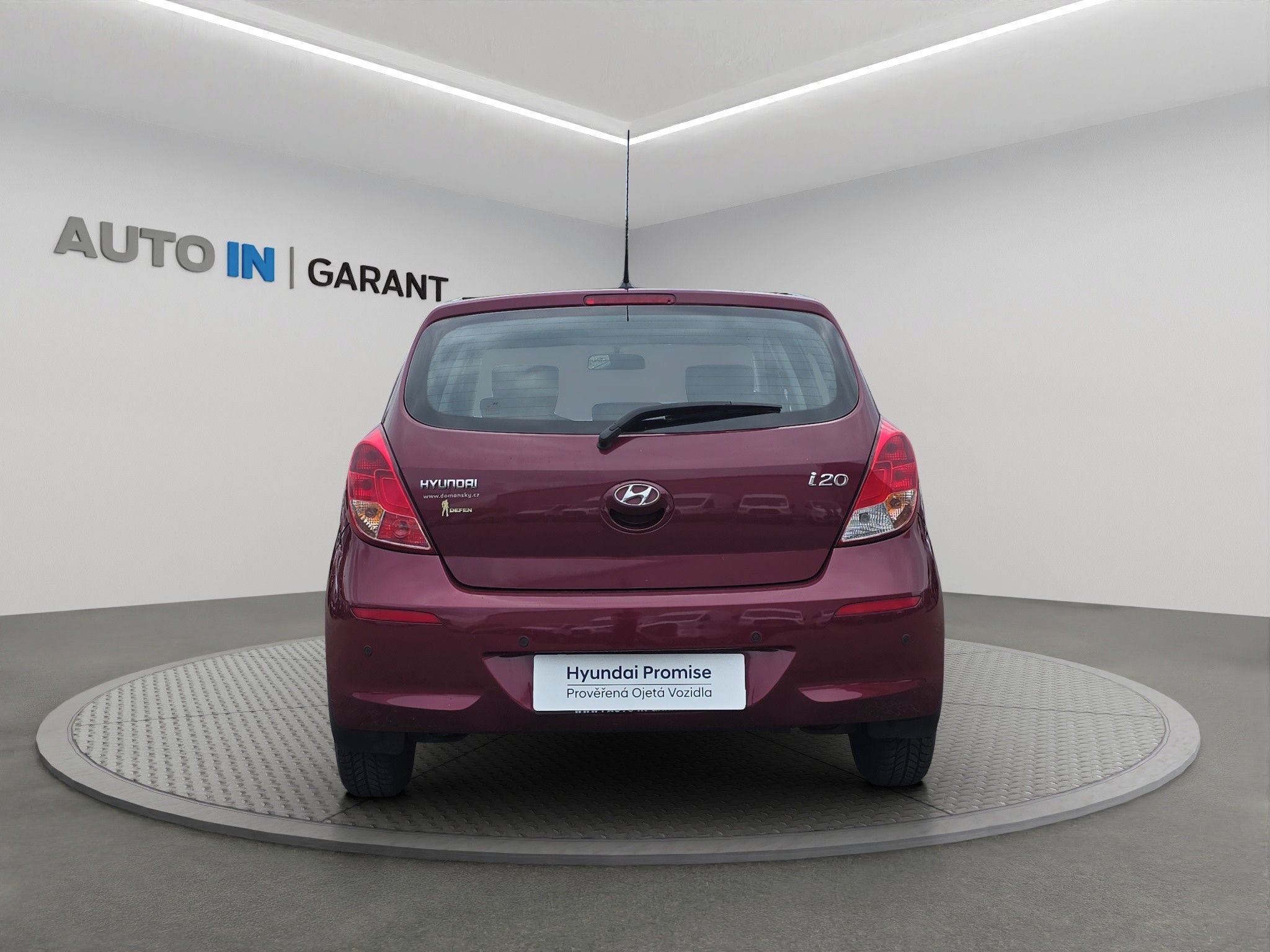 Hyundai i20, 1.2i 62kW, Klima - fotka 6