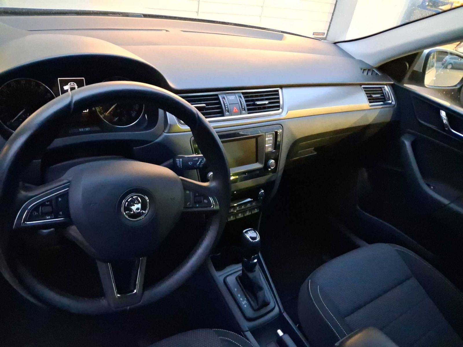 Škoda Rapid, 1.4 TDI, Automat - fotka 3