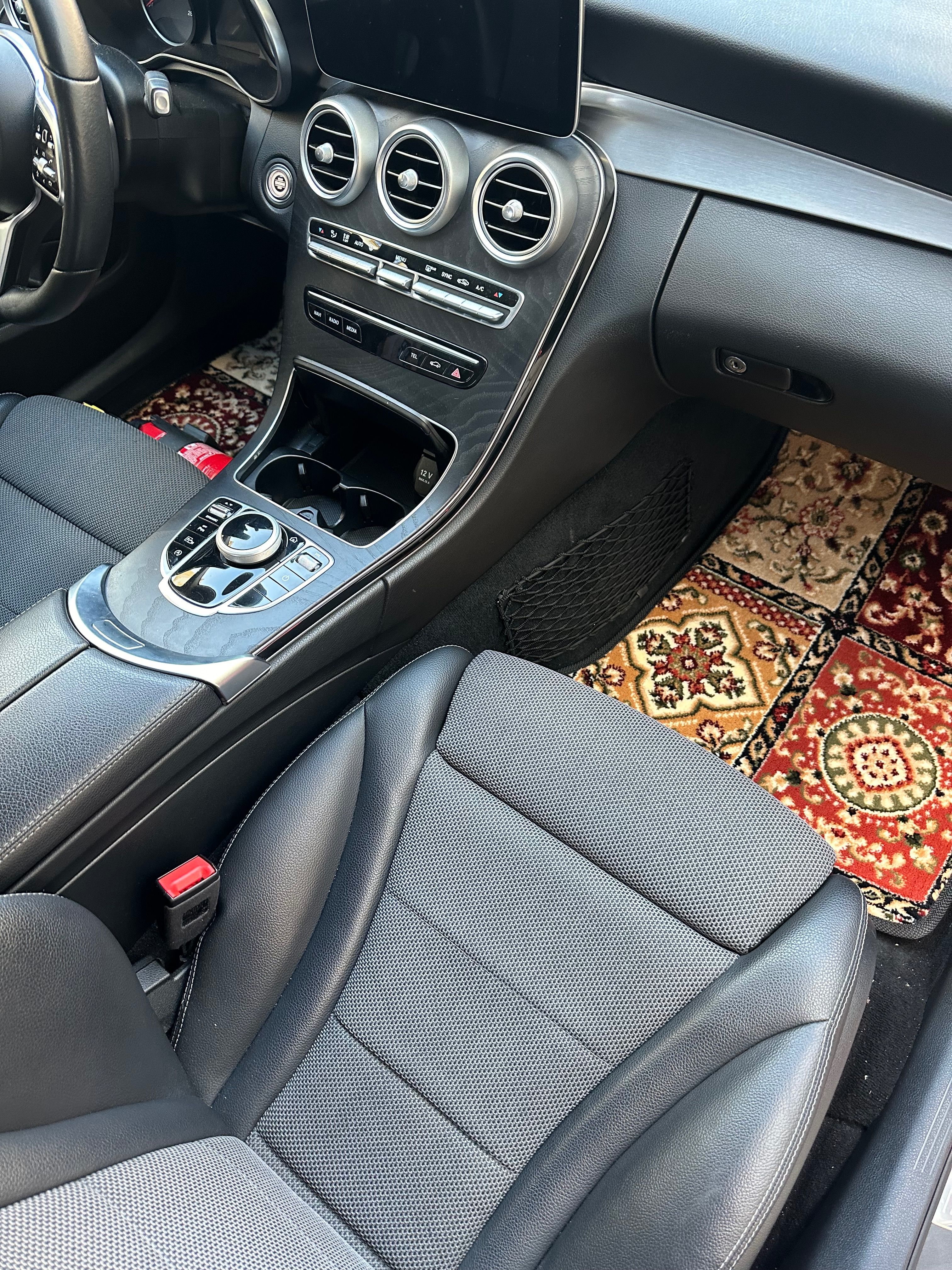 Mercedes-Benz Třídy C, Mercedes Benz C220d super stav - fotka 4