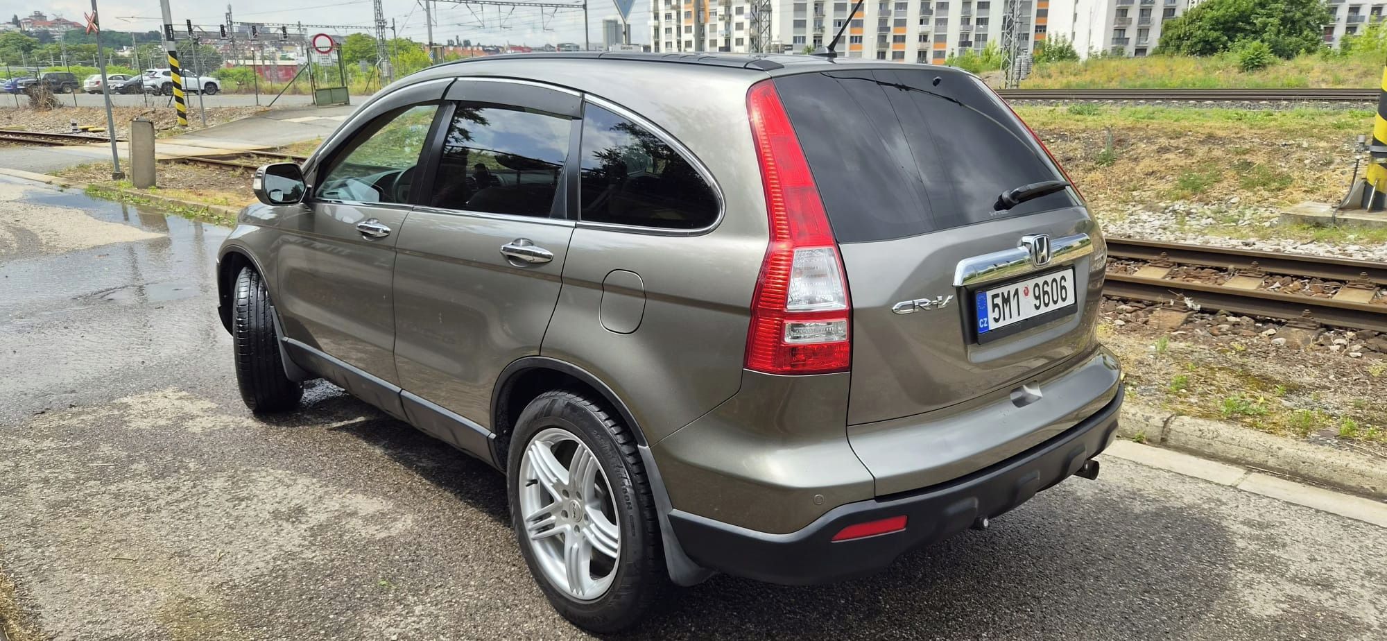 Honda CR-V, 2.0 benzin automat - fotka 4