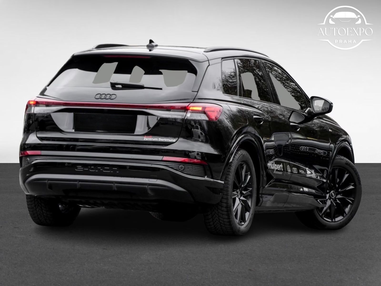 Audi Q4, 45 e-tron editionSLine* - fotka 2