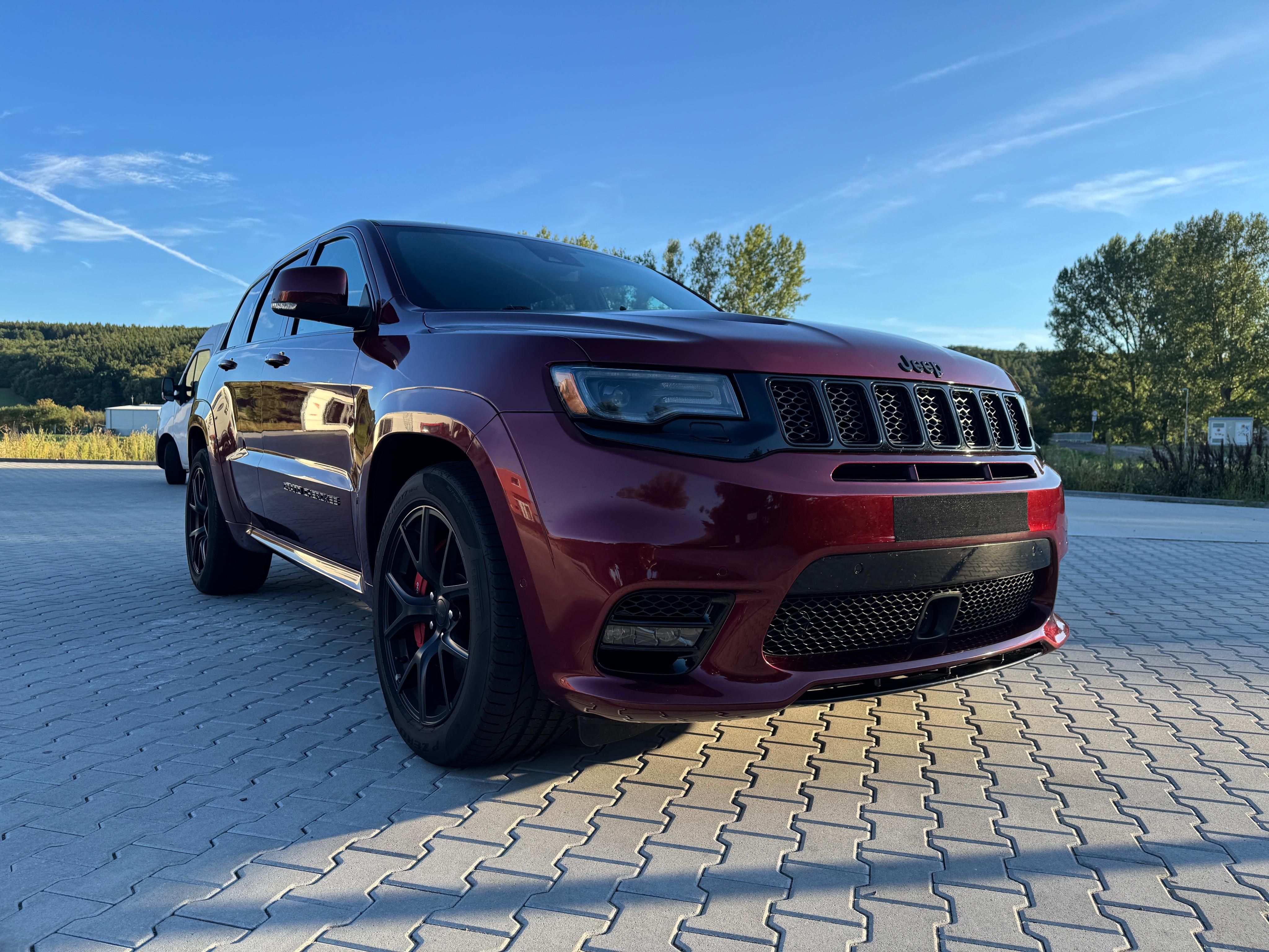 Jeep Grand Cherokee, Jeep grand cherokee srt 6,4 - fotka 2