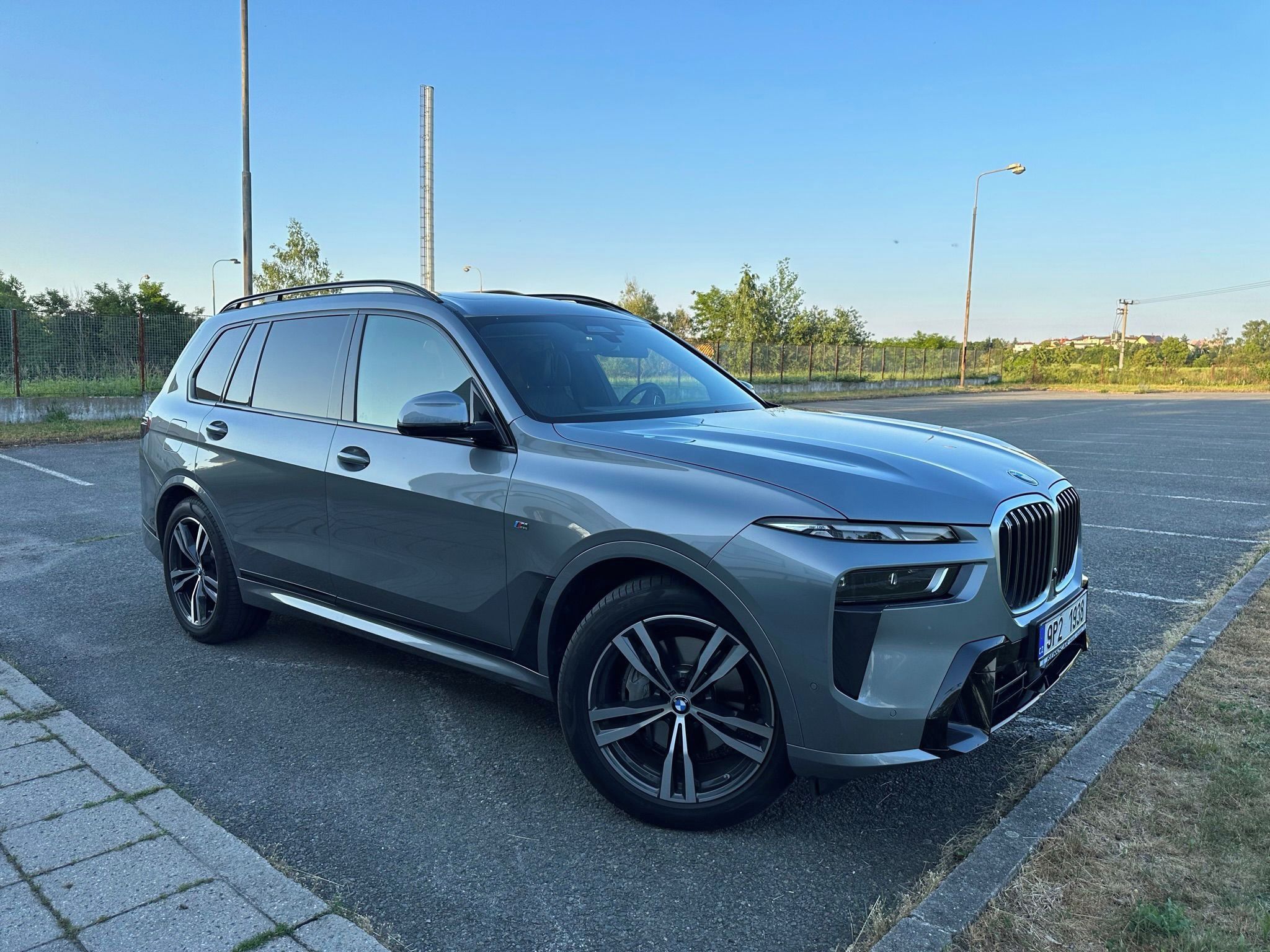 BMW X7, 40d LCI M, BMW nový motor - fotka 2