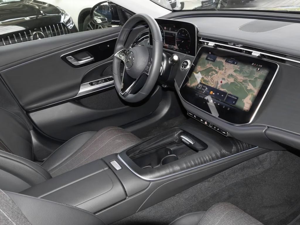 Mercedes-Benz Třídy E, 220 d Lim.*Kamera*Navi*Led* - fotka 4