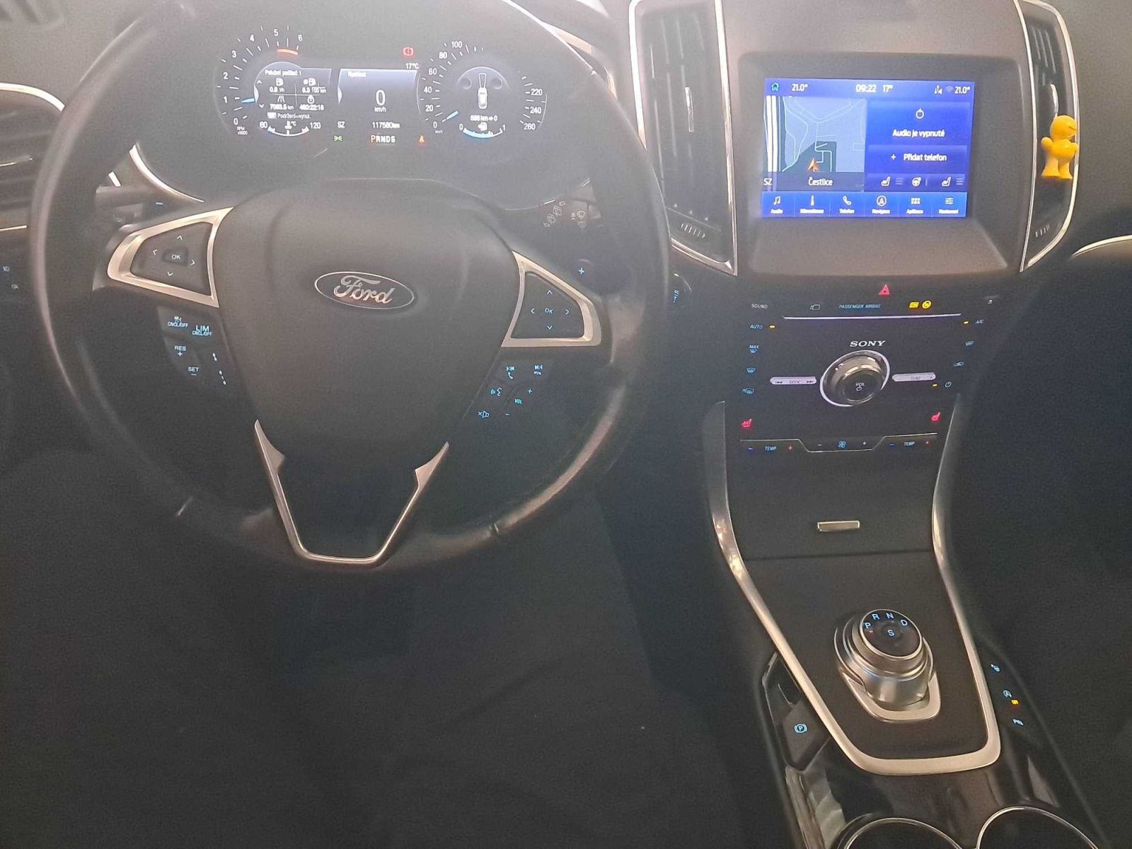 Ford Galaxy, 2.0 EcoBlue, Automat, 7 míst - fotka 3