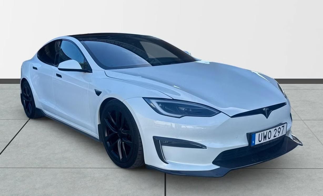 Tesla Model S, Plaid AWD SoH 86% Tažné Yoke - fotka 5