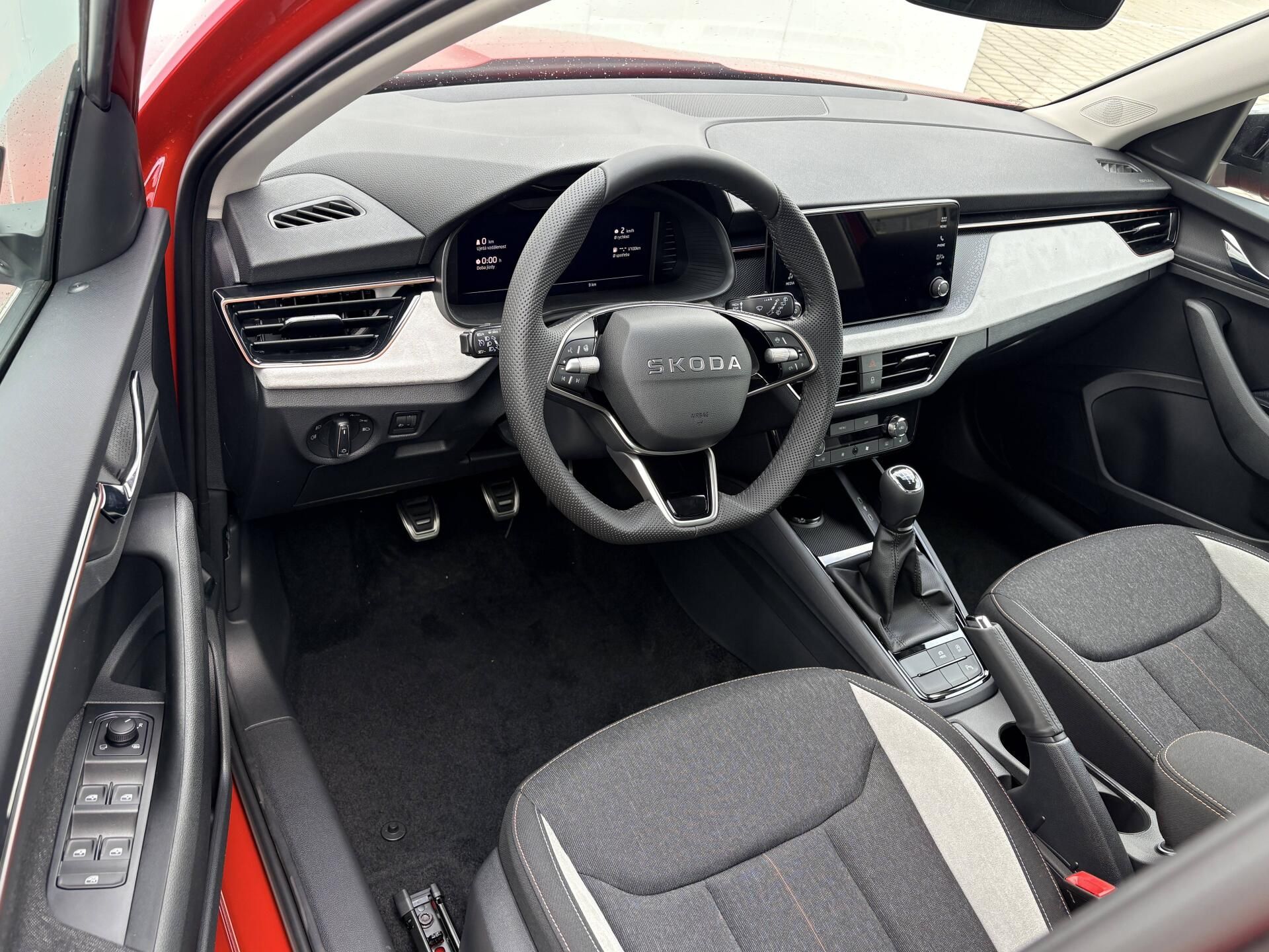 Škoda Kamiq, Dynamic 6MP 1,0TSI - fotka 3