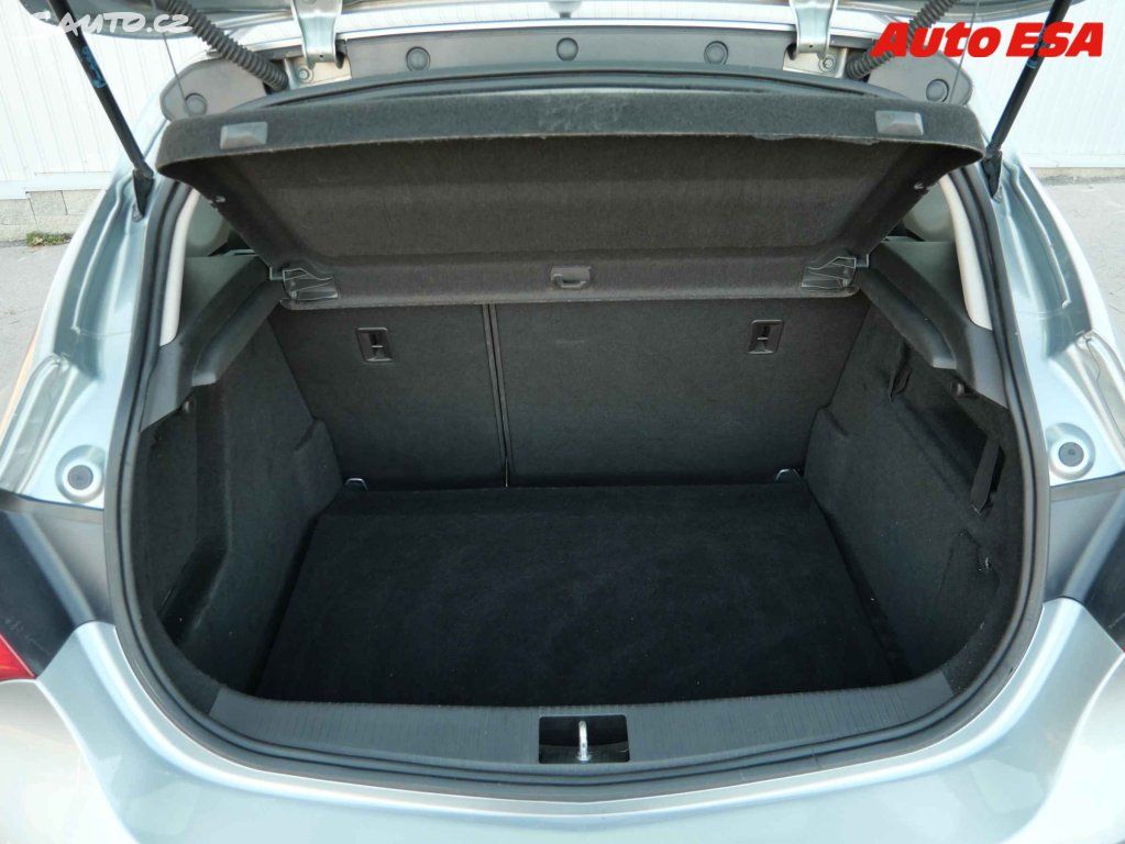 Opel Astra 1.4i,ČR,AC,temp | Sauto.cz