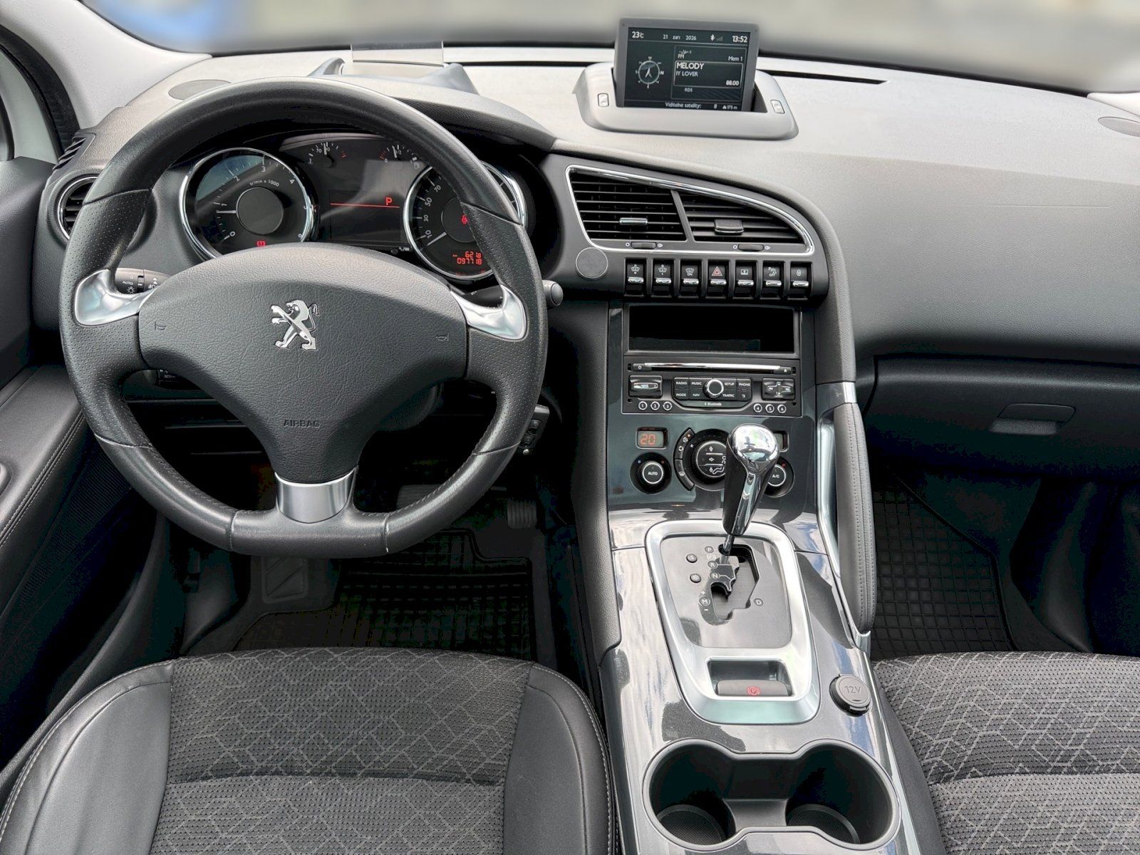 Peugeot 3008, 1,6 HDI / 88 kW - fotka 5