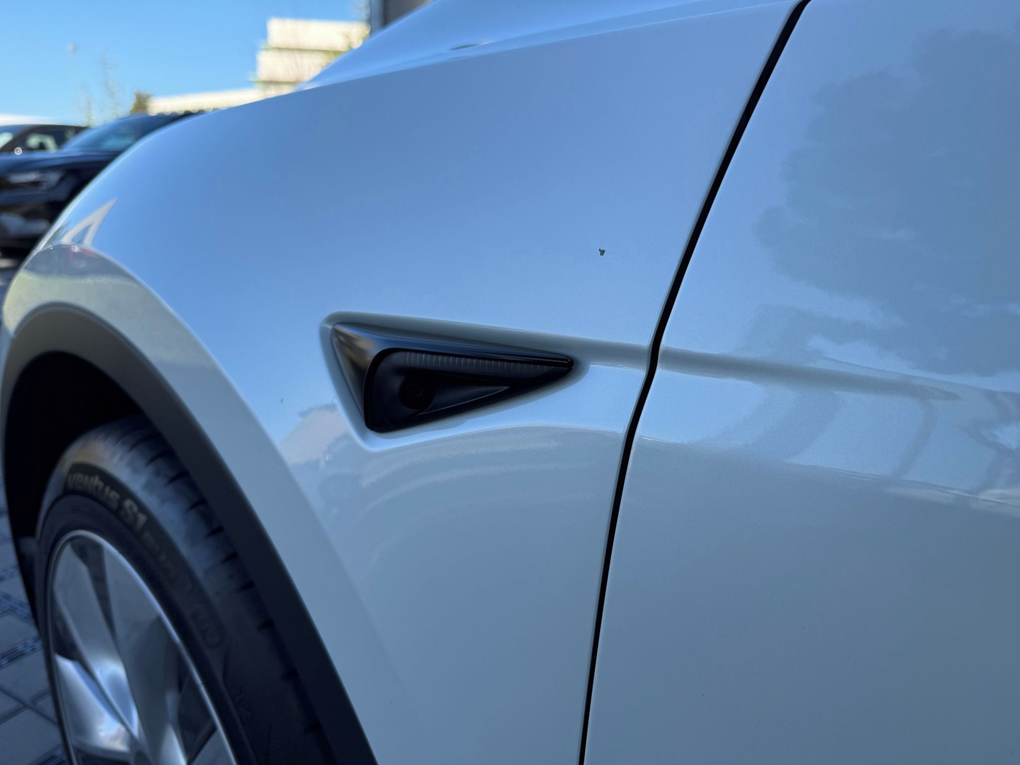 Tesla Model Y, Long Range AWD záruka - fotka 6