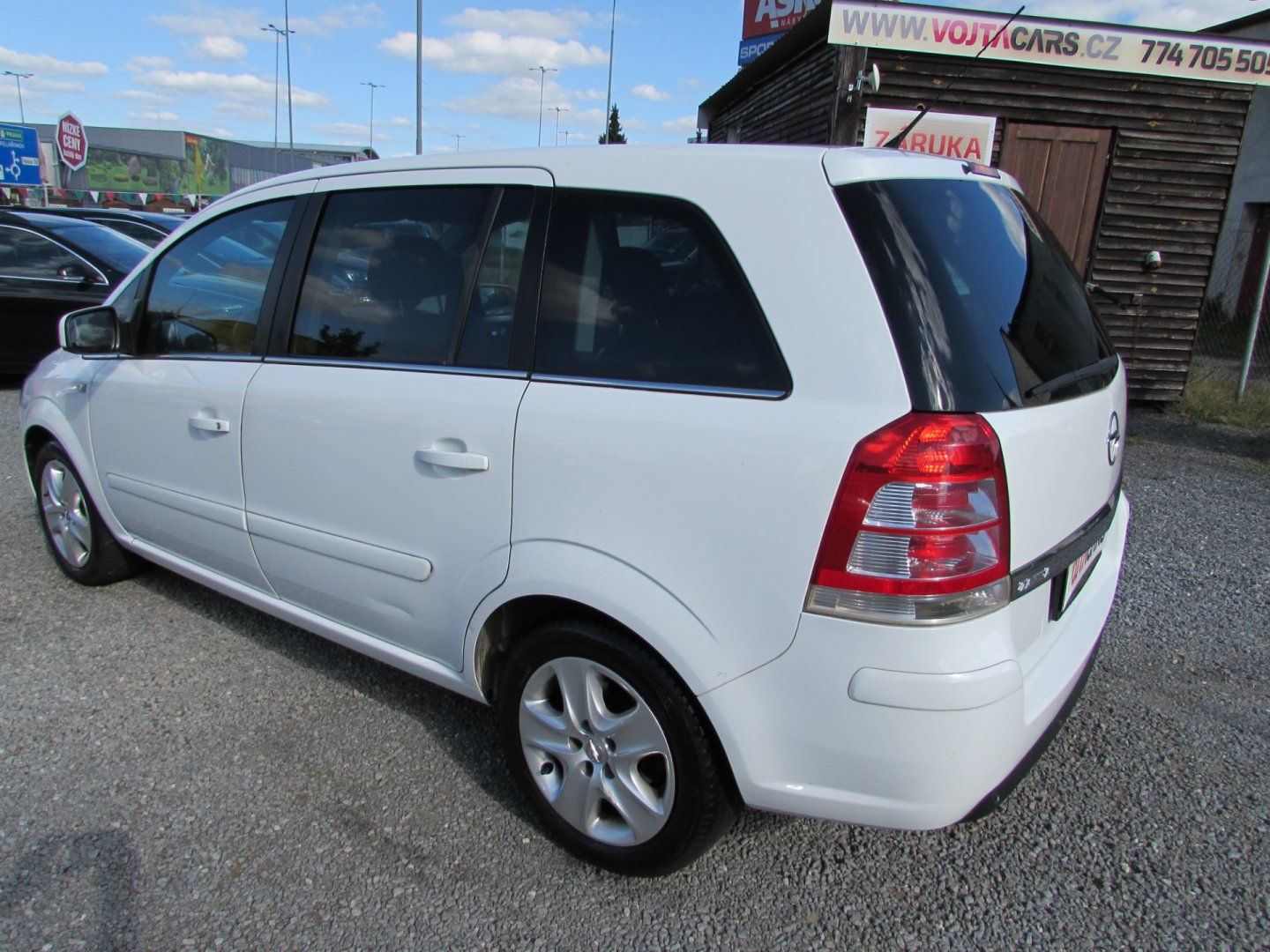 Opel Zafira, 1.8i 103kW, serviska, 7 MÍSTNÉ - fotka 5