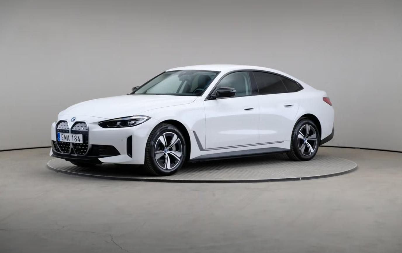 BMW i4, eDrive40 GC Kamera Auto. Park.
