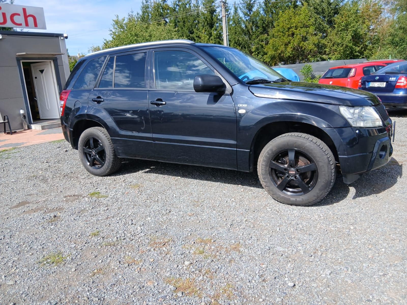 Suzuki Grand Vitara, 1.9 DDiS, 4x4, nové rozvody - fotka 6