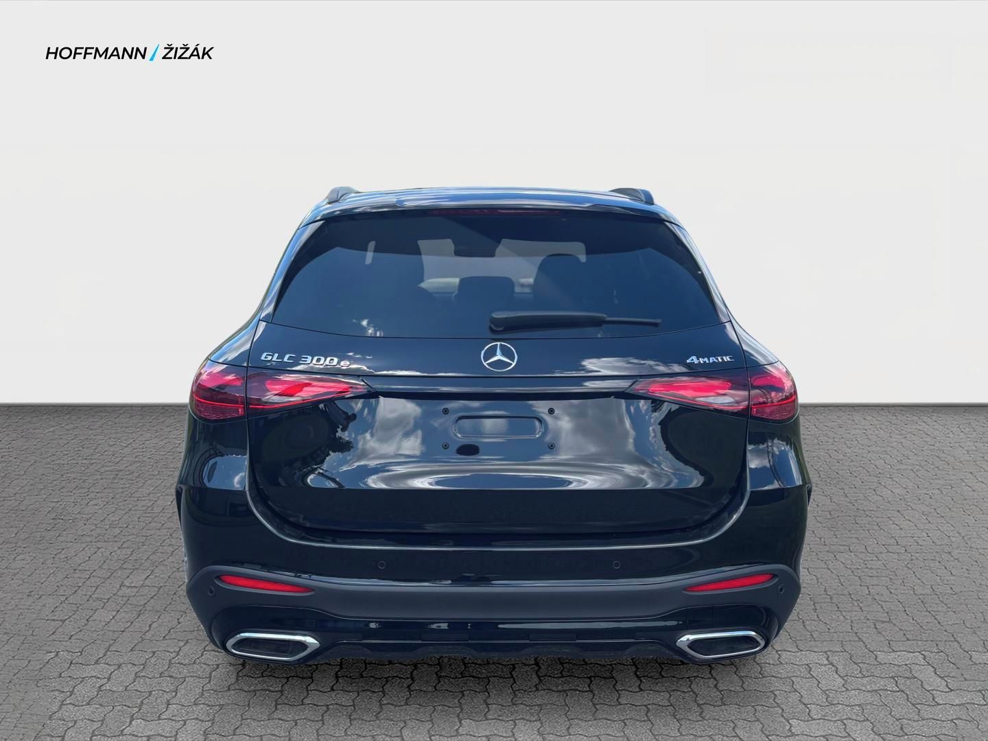 Mercedes-Benz GLC, GLC 300 e 4MATIC - fotka 4