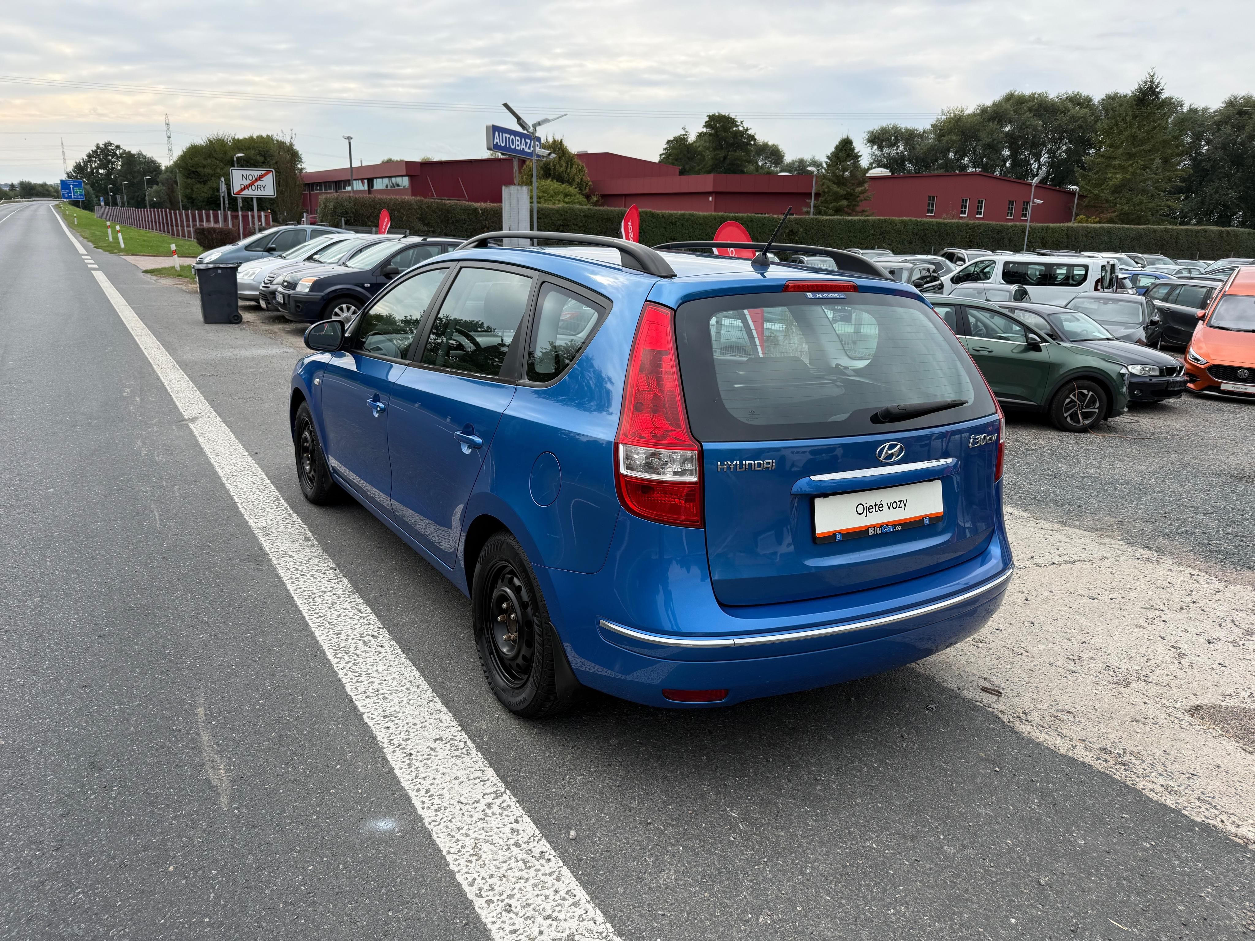 Hyundai i30, CW1.4i 80kW 1.Majitel ČR - fotka 5