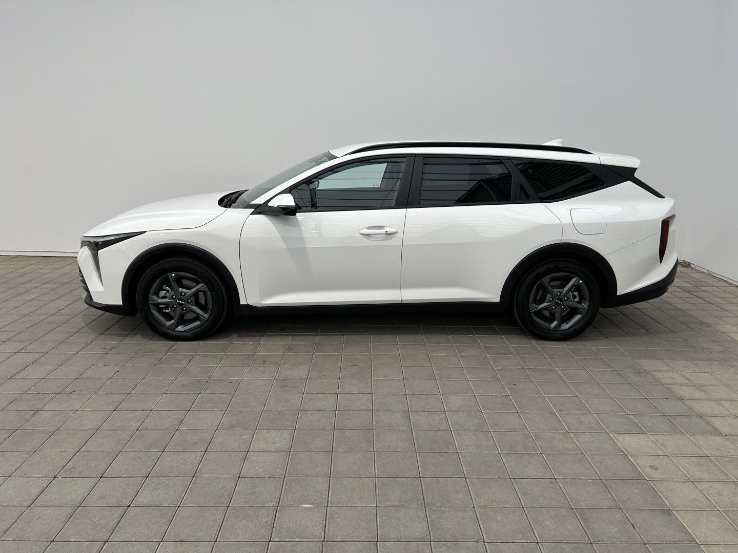 Kia K4, 1.6T-GDi 110kW EXCLUSIVE 110 K - fotka 3