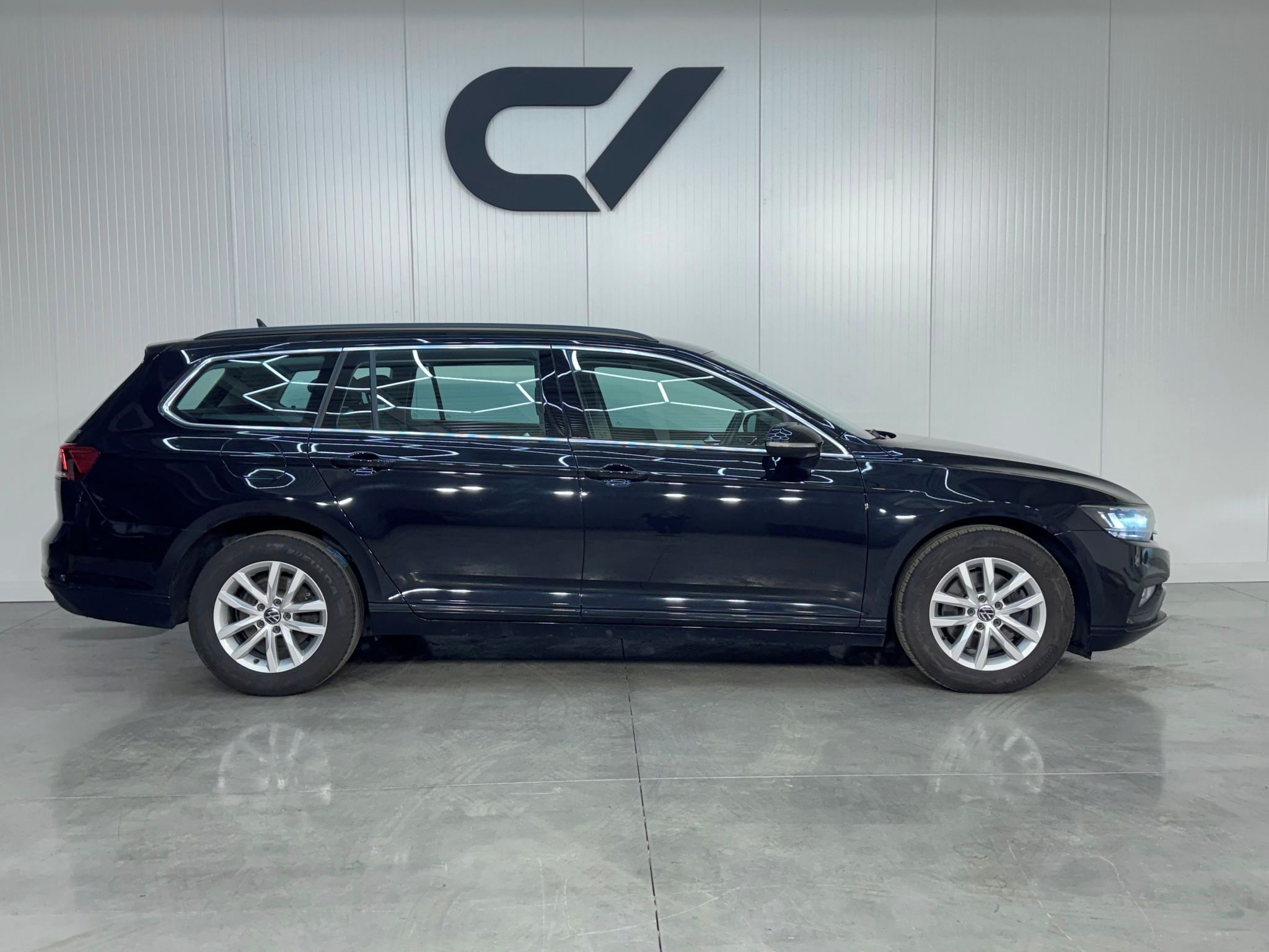 Volkswagen Passat, Business 2.0 TDI 110KW DSG - fotka 4