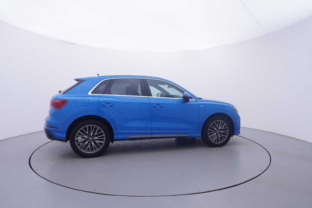 Audi Q3, 2.0 TDI 140 kW - fotka 6