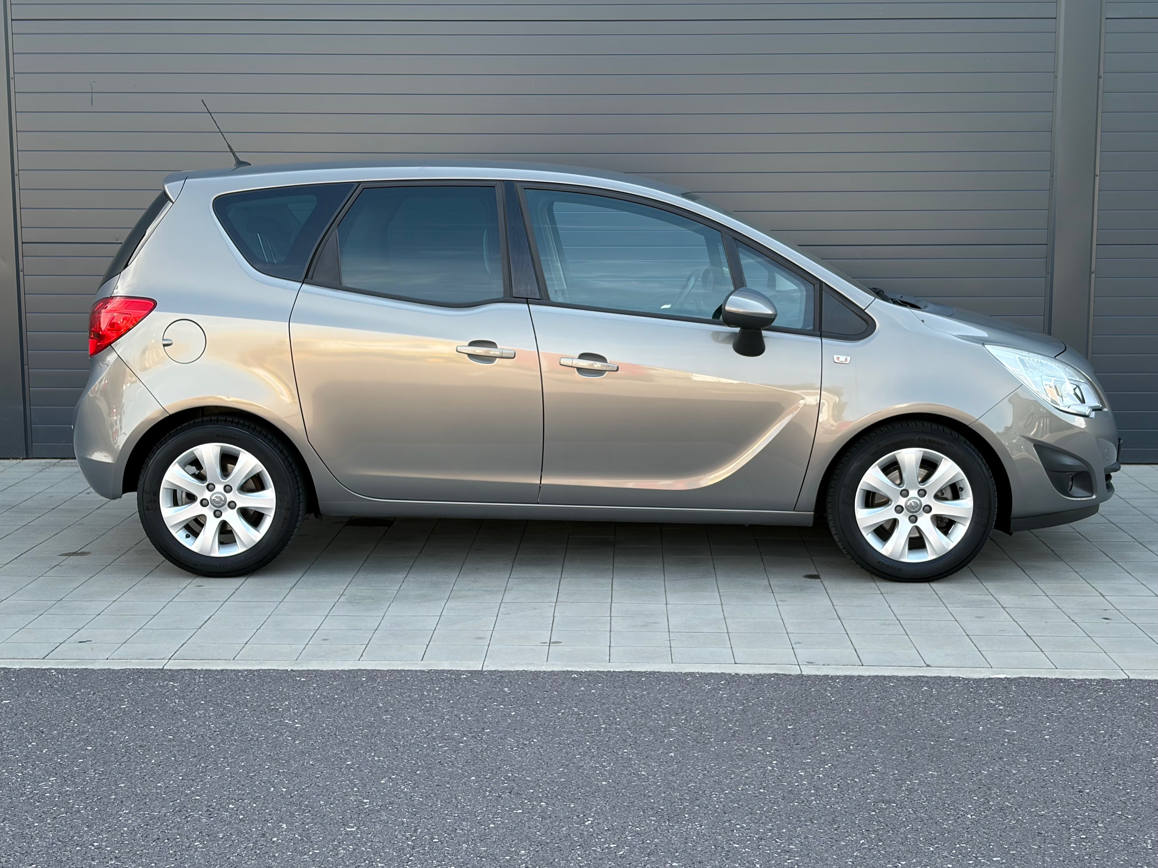Opel Meriva, 1.4i 74kW/BEZ KOROZE/N.ROZVODY - fotka 5