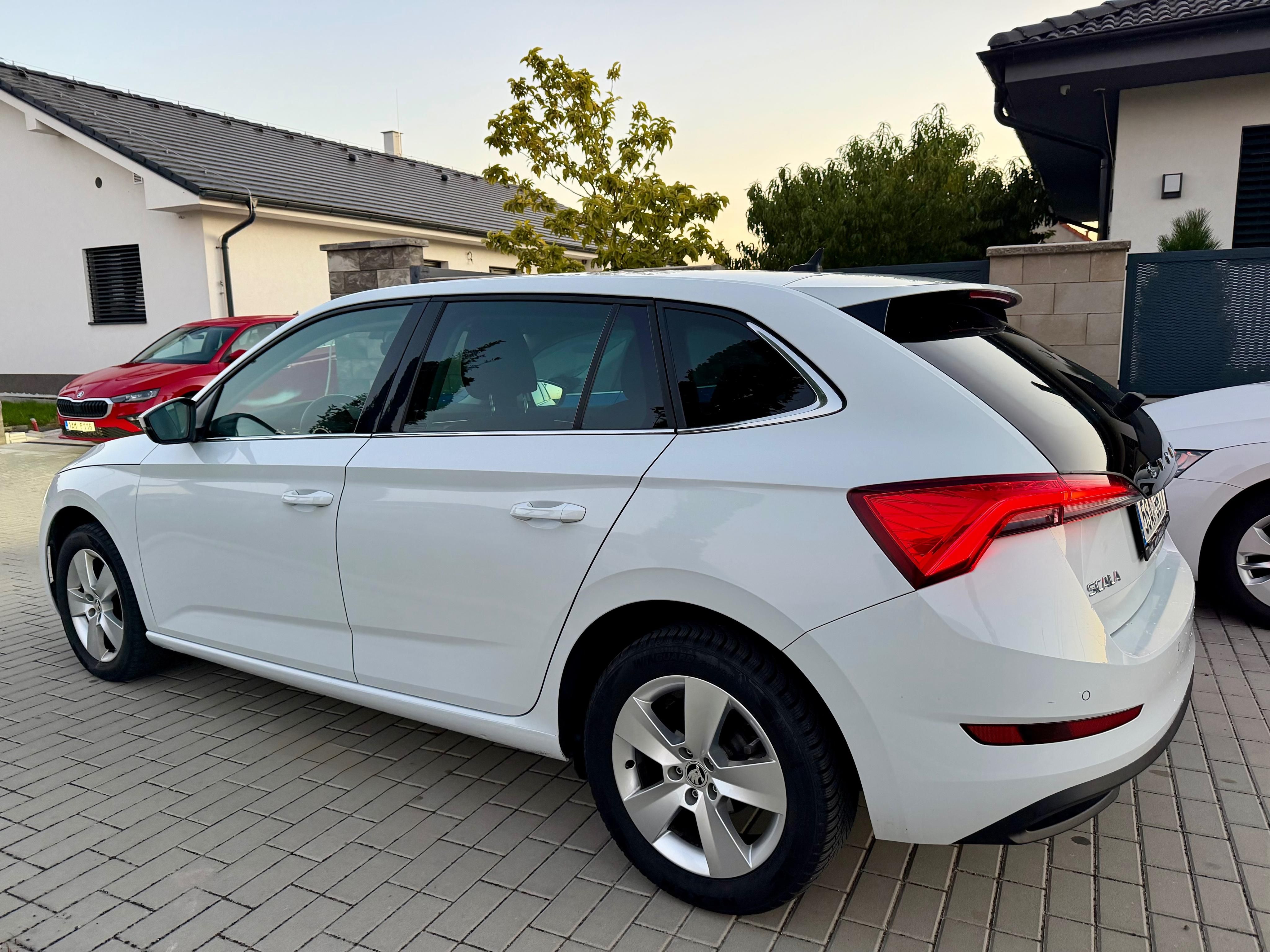 Škoda Scala, 1.0 TSI 81.kw Style Plus - fotka 6