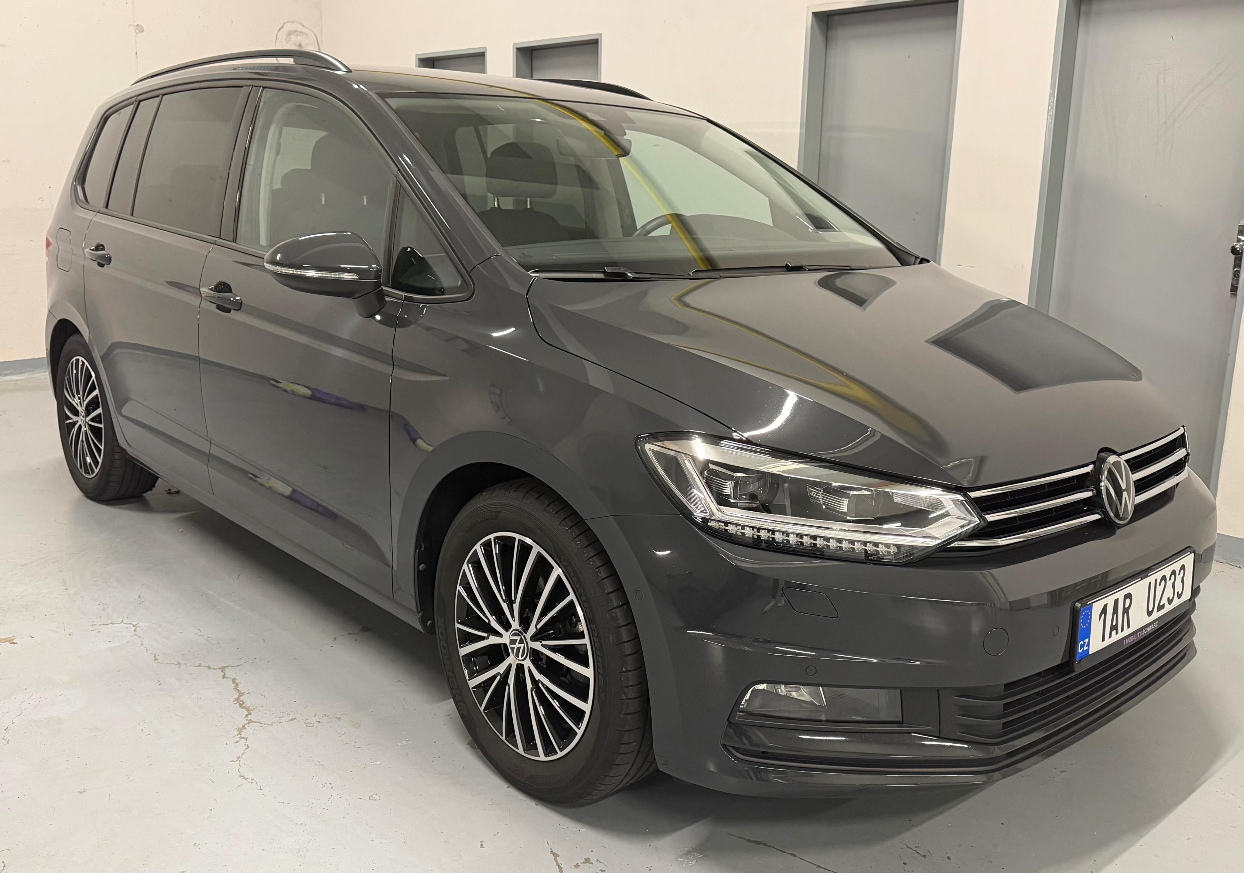 Volkswagen Touran, 1,5 TSi DSG 7-MÍST/TAŽNÉ/WEBAS - fotka 6