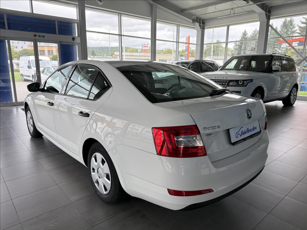 Škoda Octavia, 1,6   TDI 66kW,SERVISKA,2.MAJ, - fotka 4