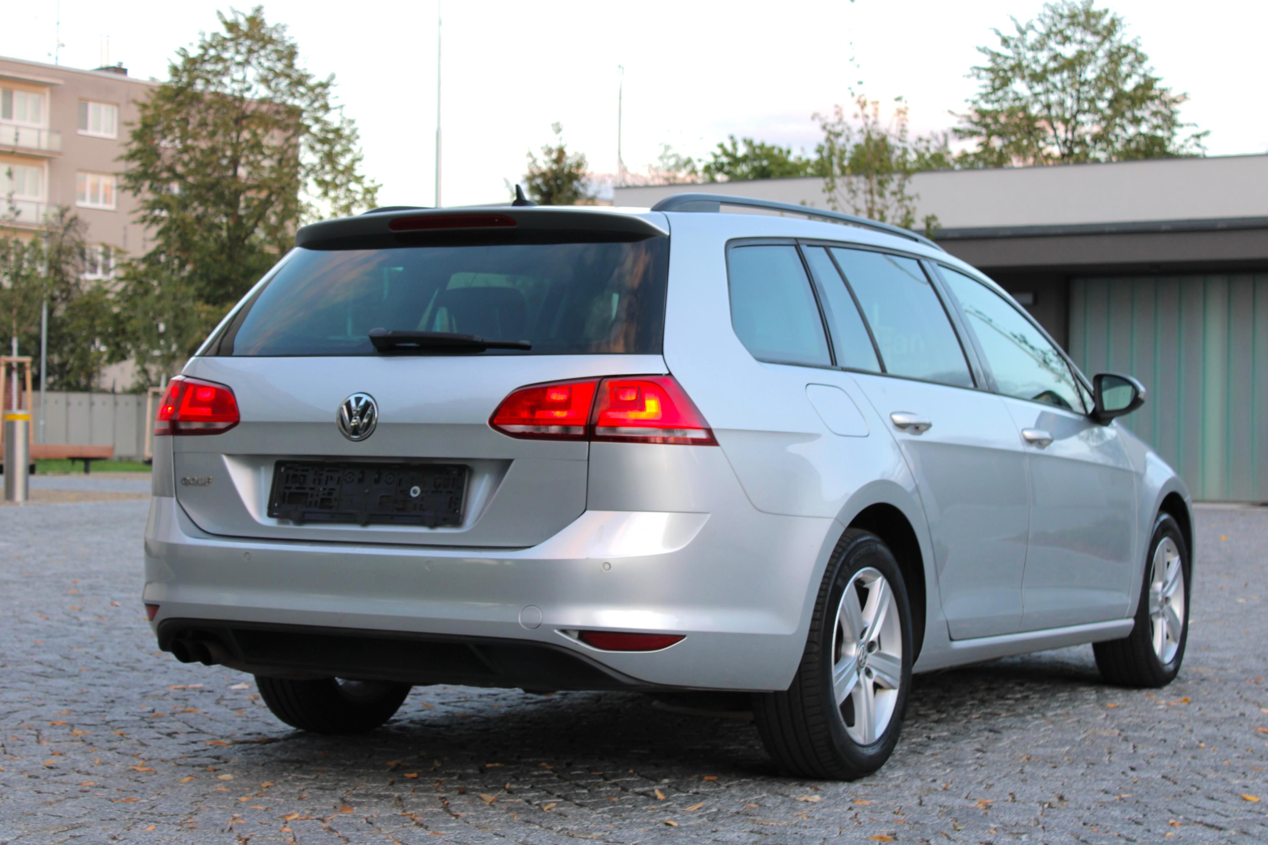 Volkswagen Golf, VARIANT/1.4TSI/90KW/NAVI - fotka 4