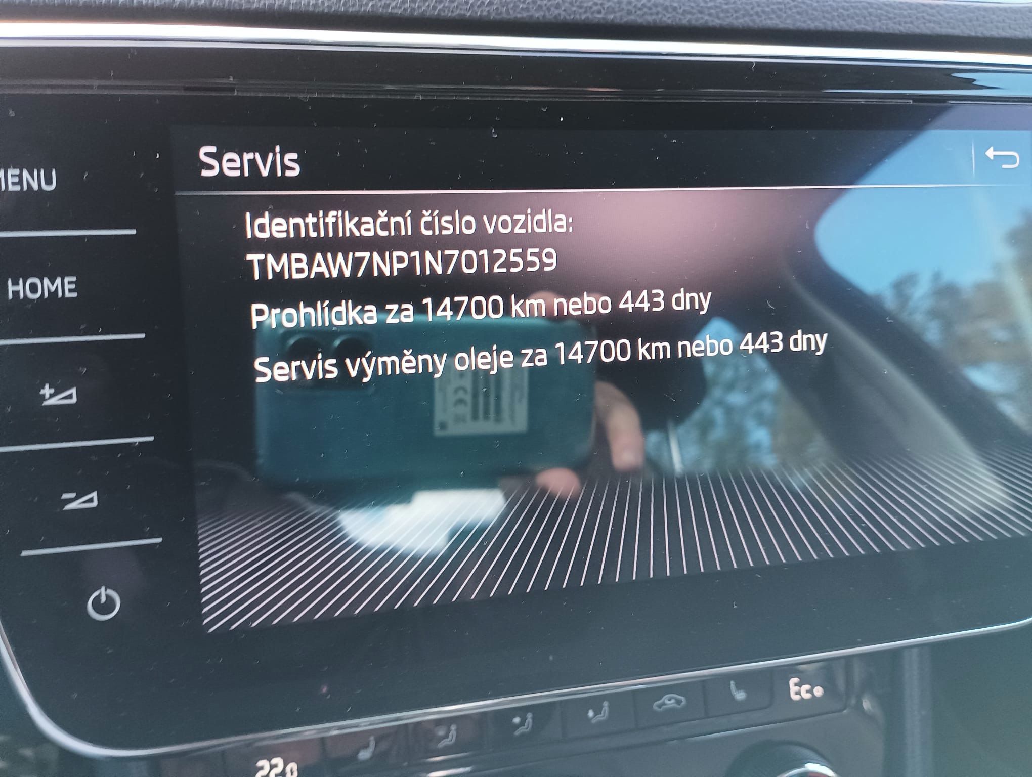 Škoda Superb, 1.4TSI i V hybrid, automat - fotka 4